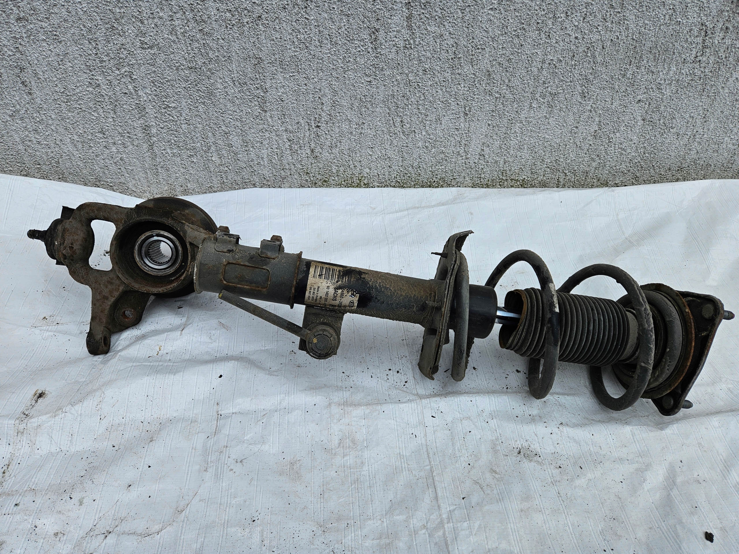 AMORTYZATOR ZROTNICA PIASTA PRAWA HYUNDAI I30 I 09-12 LIFT 1.4 BENZYNA