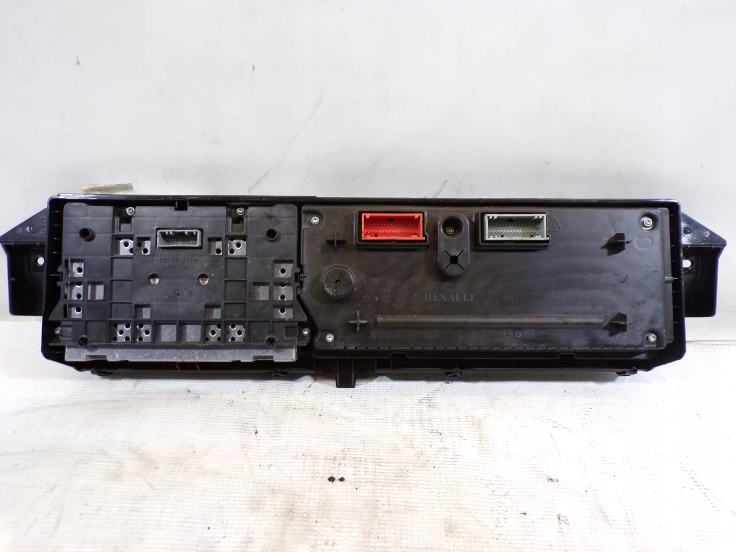 dials display Z navigation RENAULT ESPACE IV P8200417174A (1)