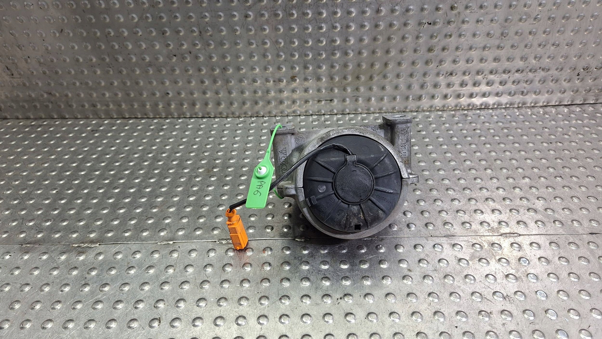 supporto Supporto Supporti motore usato 8R0199381B AUDI A4 B8 A5 8T Q5 8R