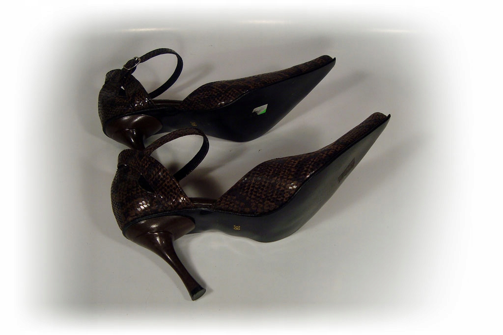 SZPILKI SZPILECZKI SKÓRA WĘŻA CZÓŁENKA BUTY SZPIC Rozmiar 38