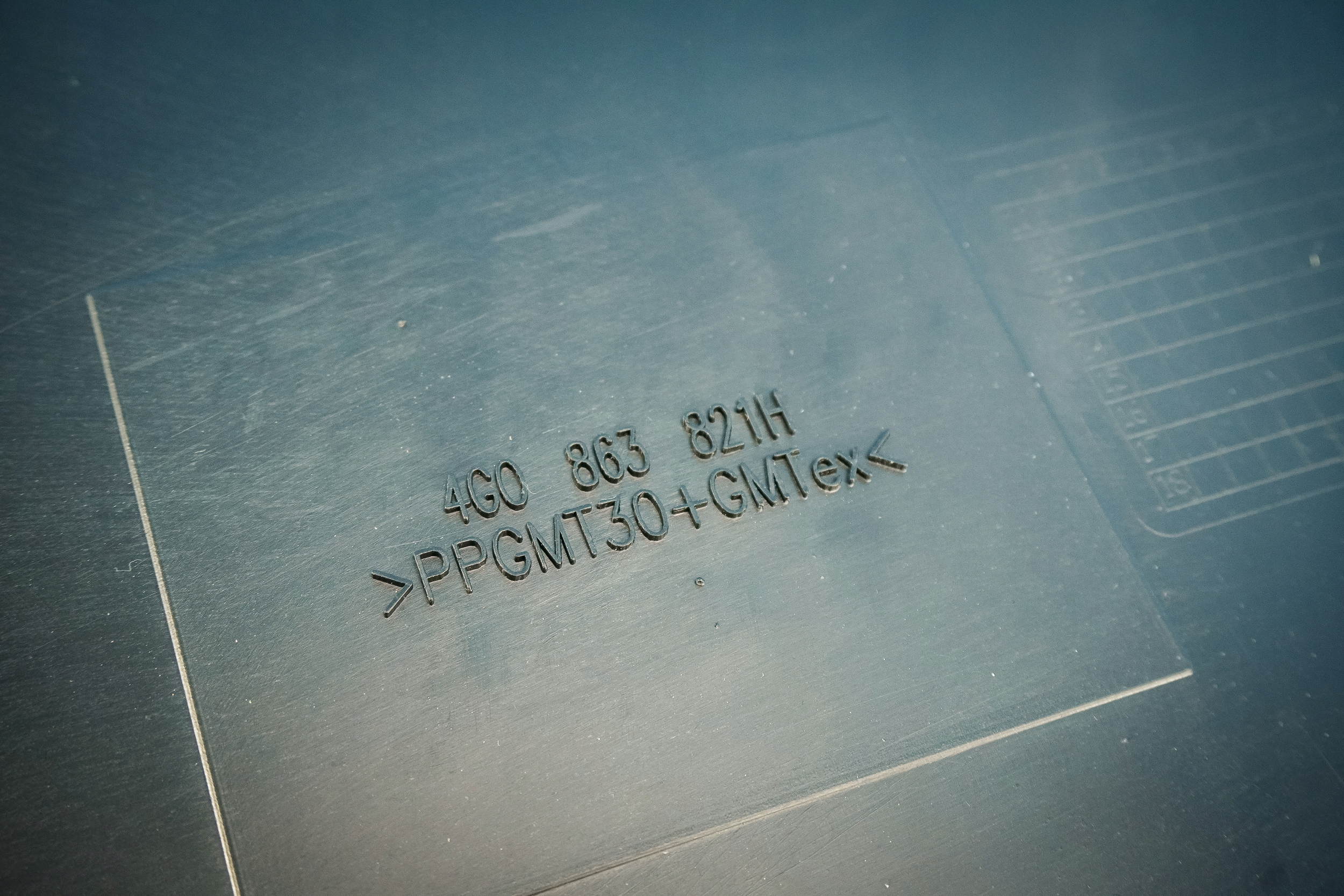 Osłona pod silnik silnika Audi A6 4G A7 4G8 2010-2017 Numery katalogowe zamienników 4G0863821H