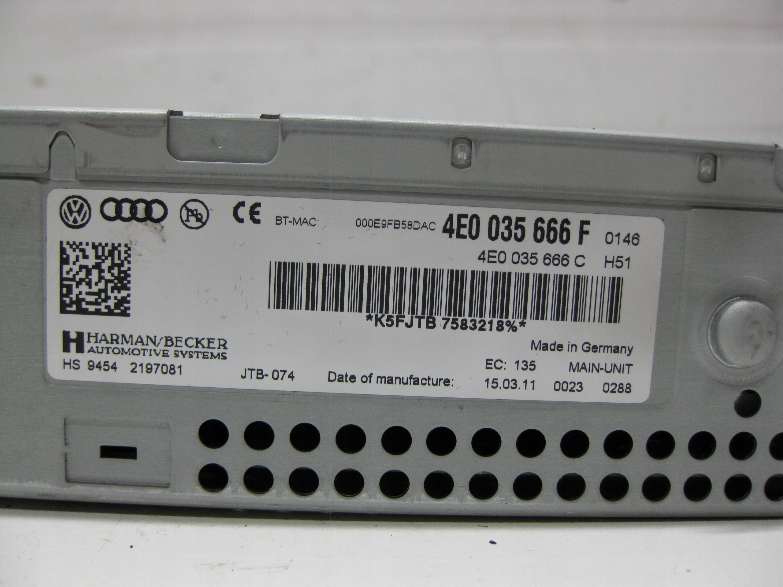 AUDI A6 C6 LIFT KOMBI card reader SD navigation devices MMI 4E0035666F