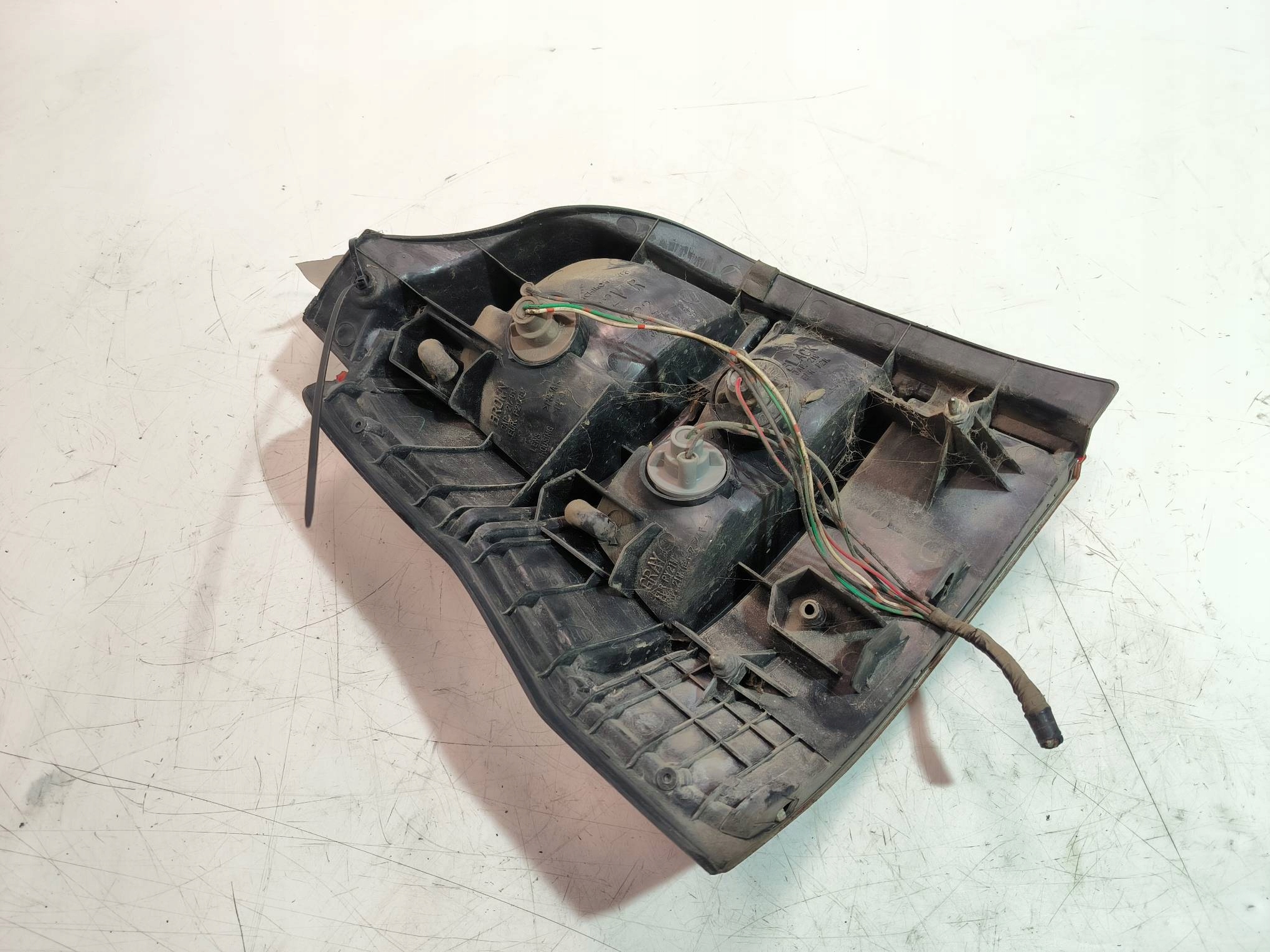 light right rear part MAZDA DEMIO and
