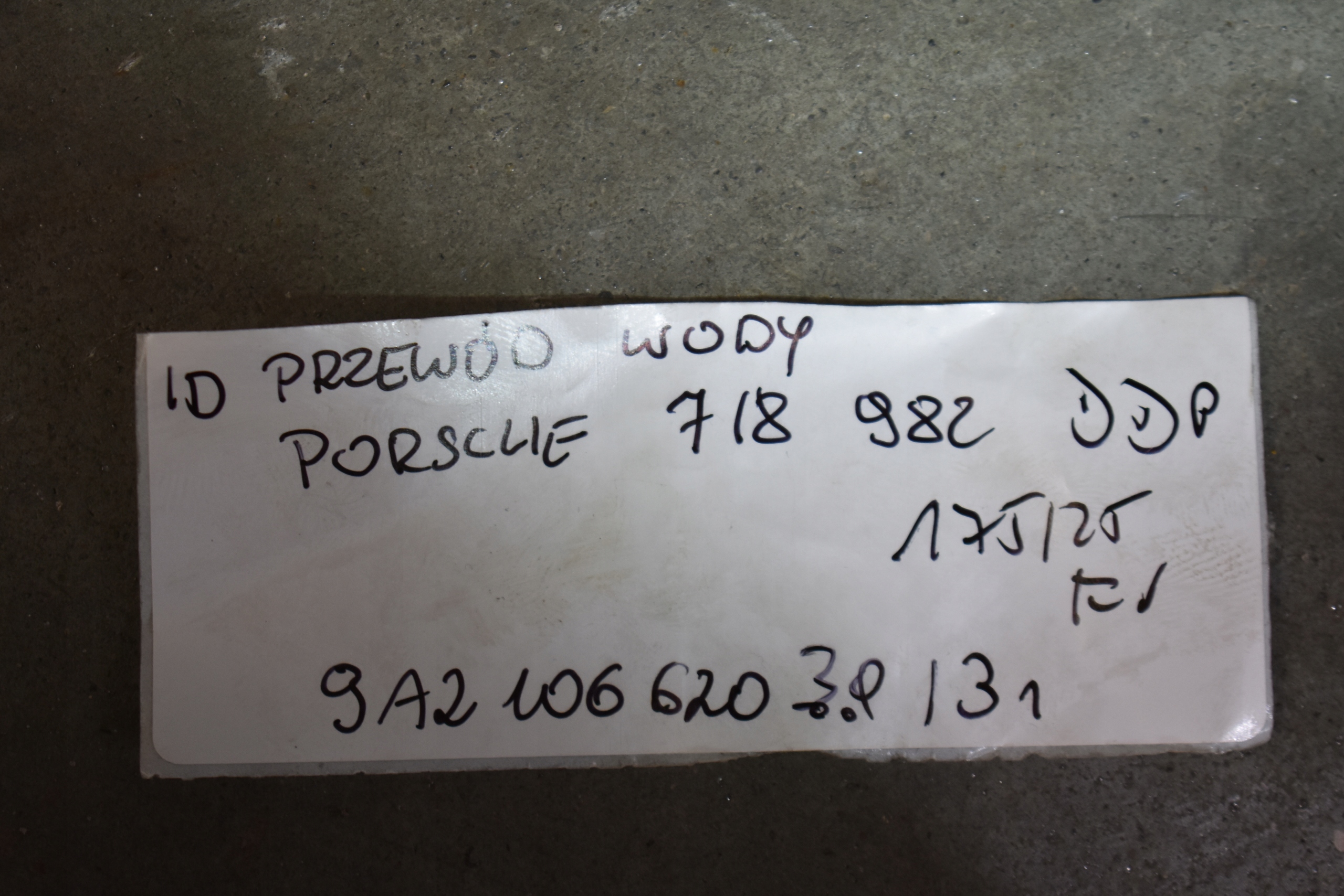 IDEALNY prijenos vode PORSCHE 718 982 DDP 1
