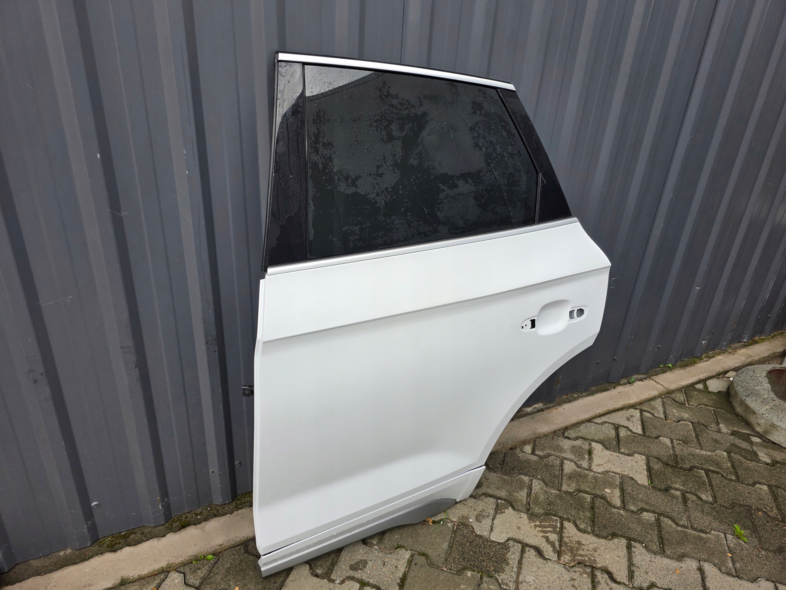 57656cdb43a69dfa929626998e3c