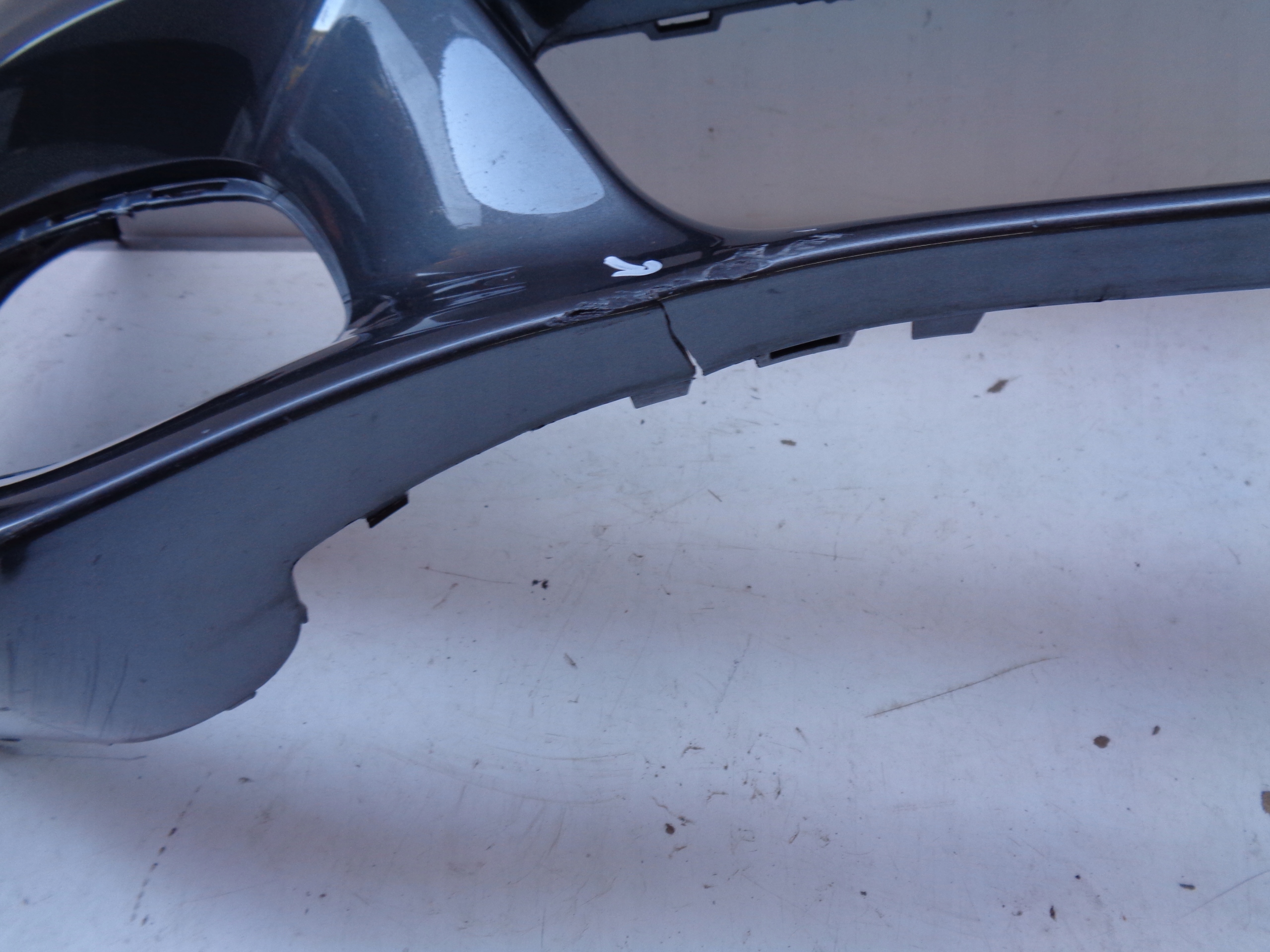 front bumper MERCEDES C-KLASA W205 14- NR 36733
