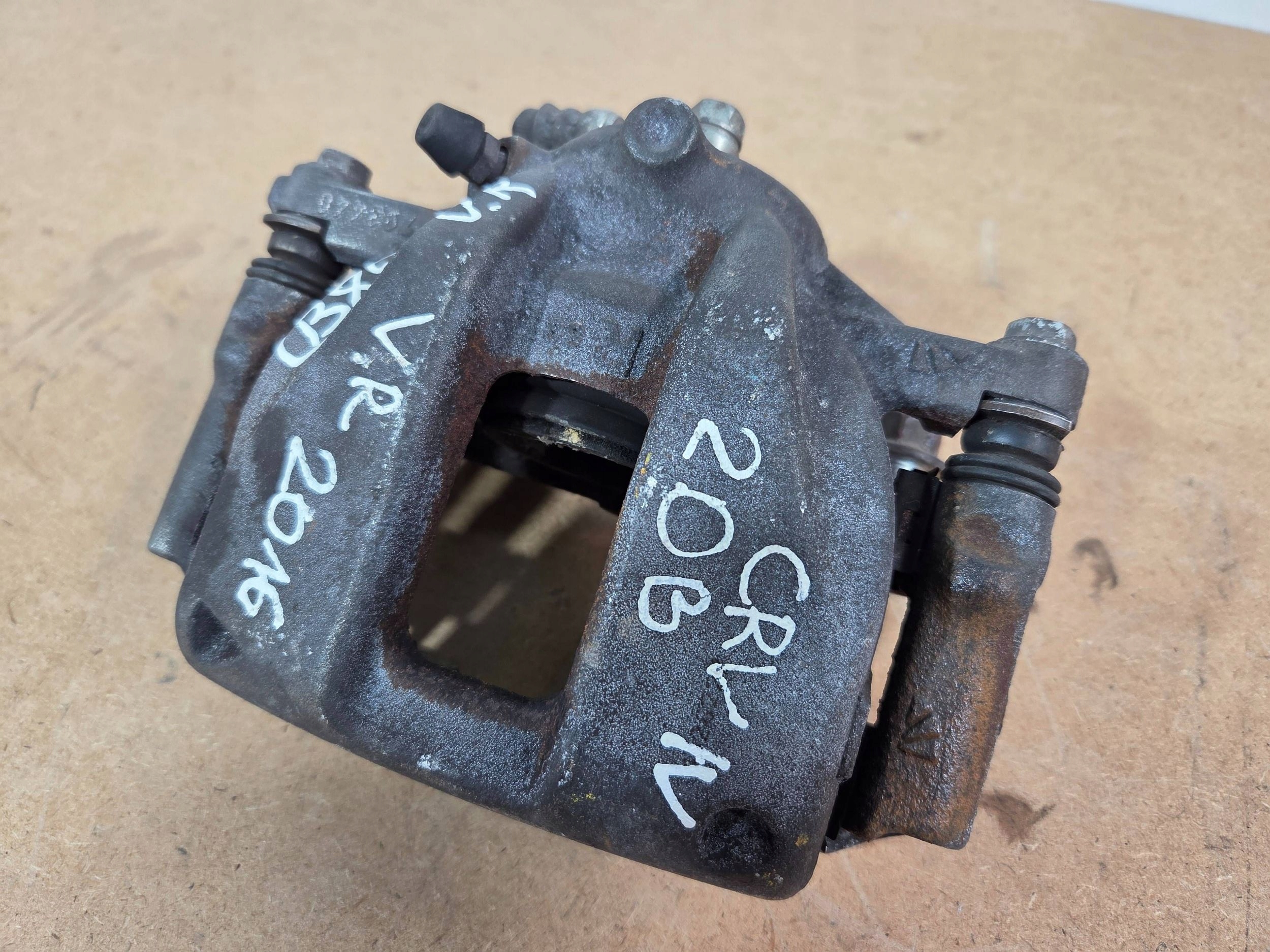 Honda CR-V IV caliper brake front right 793440 (B858)