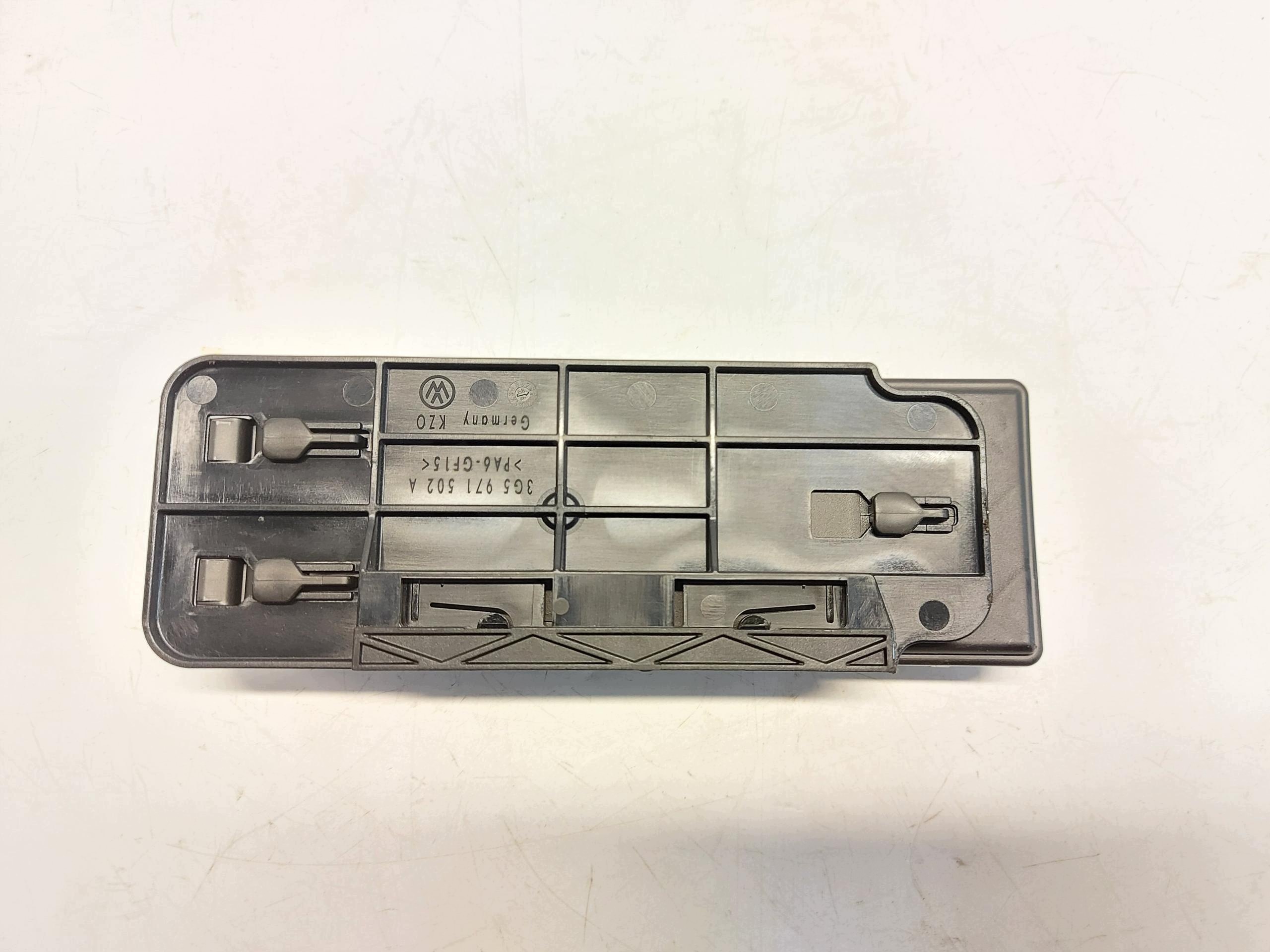 VW ID4 11A , 2024r SUV 5D module control unit bonnet boot 4KE959107B