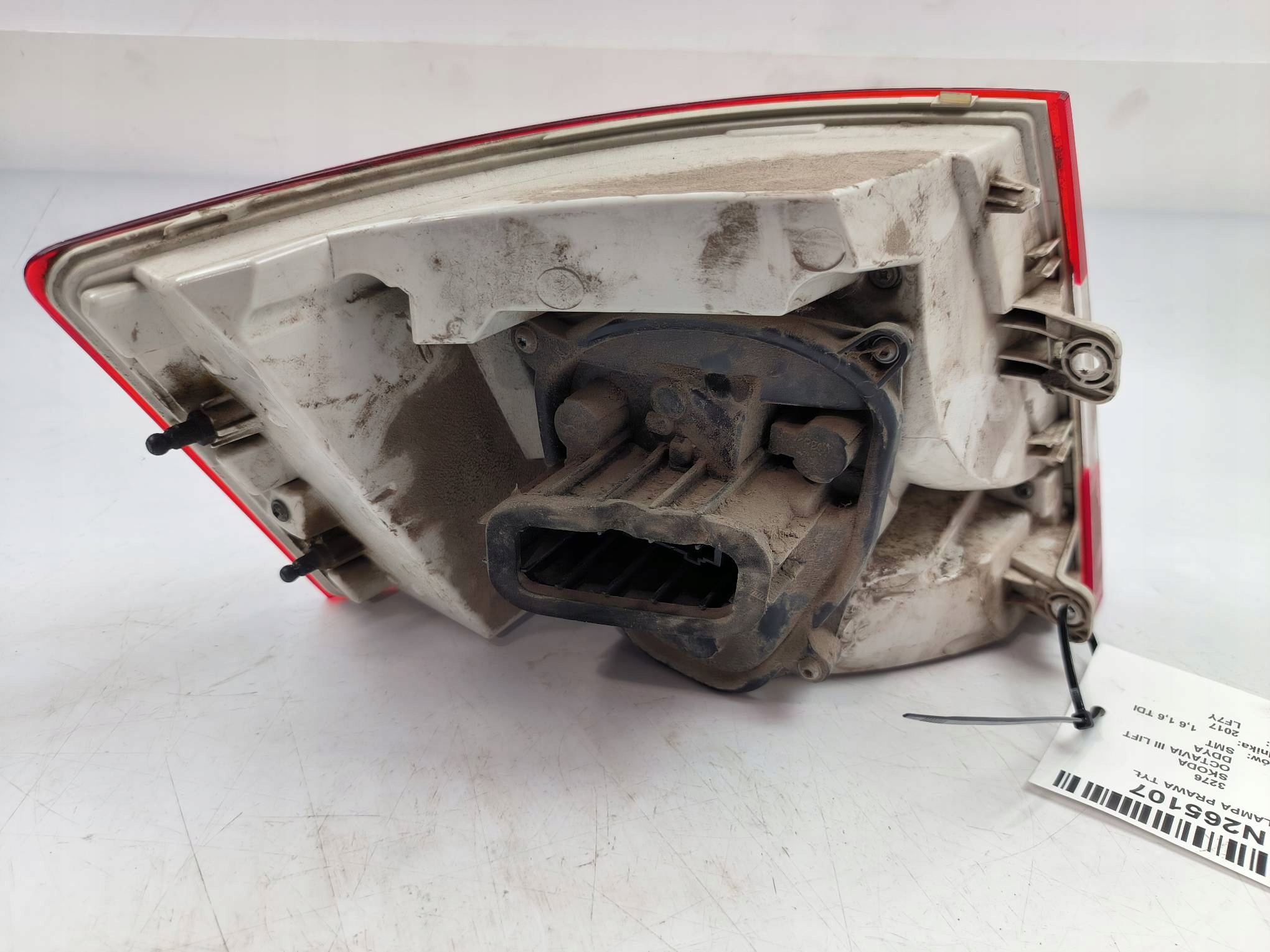 light right rear part SKODA OCTAVIA III HB LIFT
