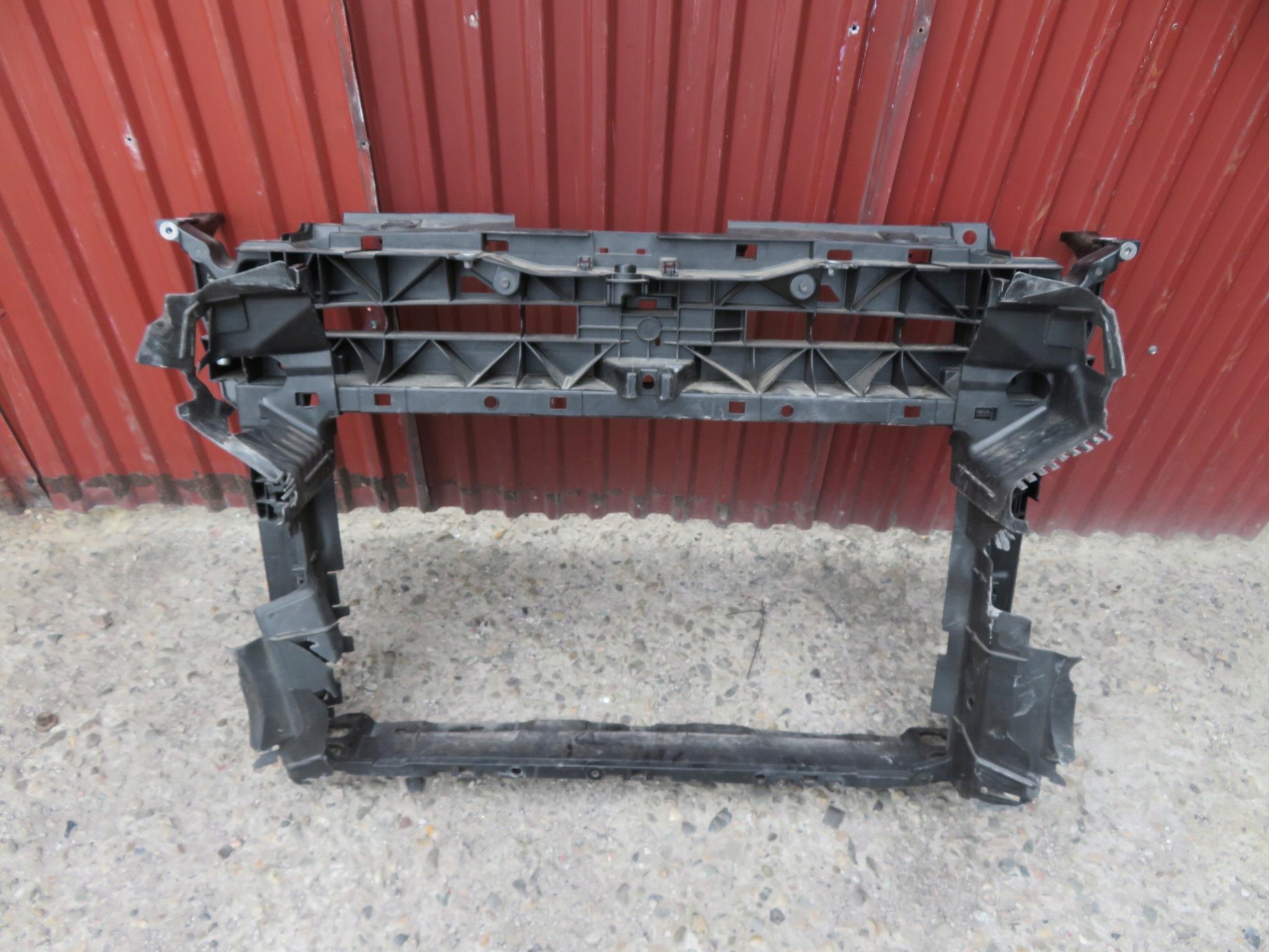 WZMOCNIENIE PAS PRZEDNI CUPRA FORMENTOR 5FF805588A