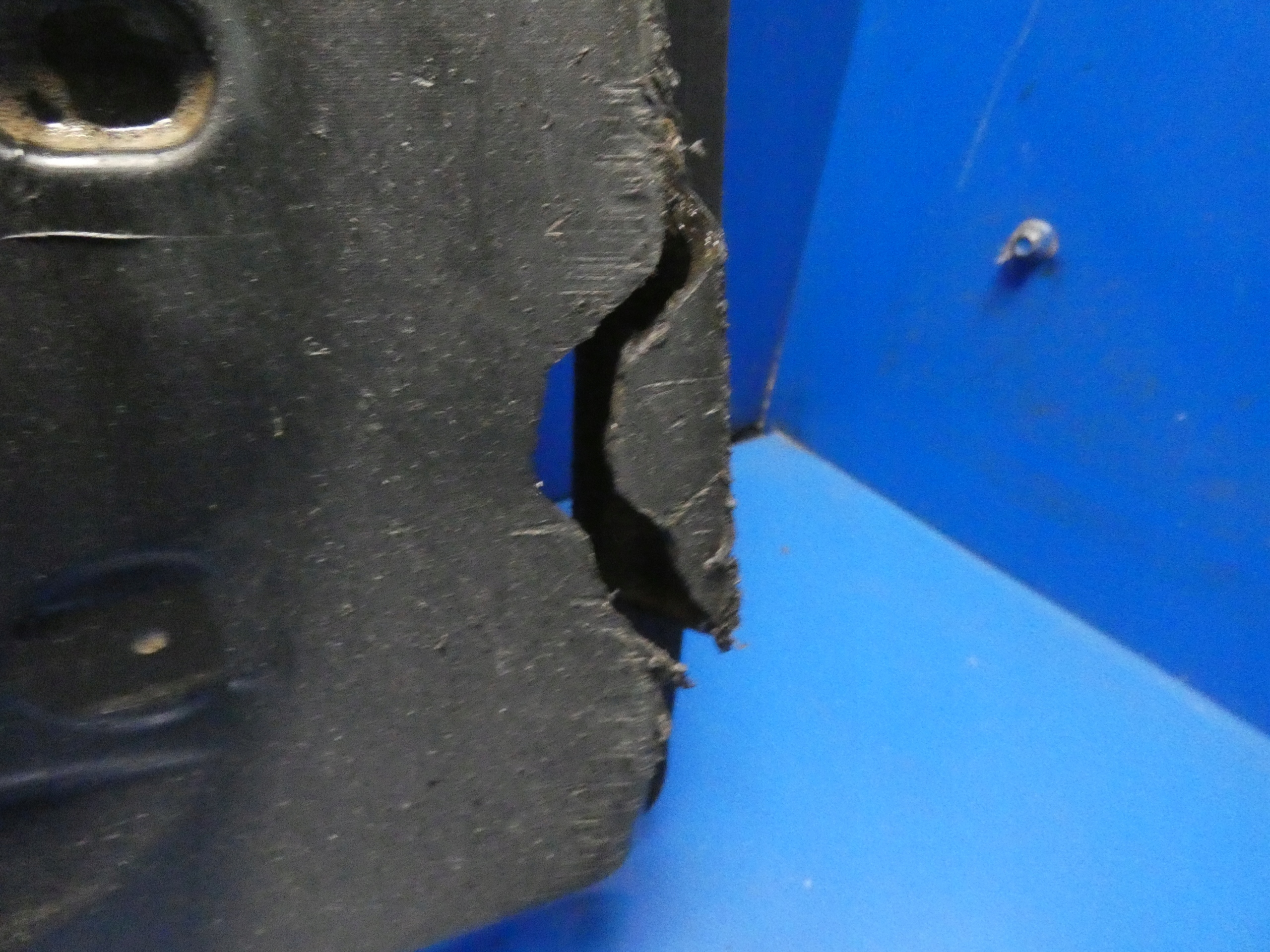 VW SCIROCCO BLENDE ABDECKUNG UNTERFAHRSCHUTZ UNTERE RECHTS