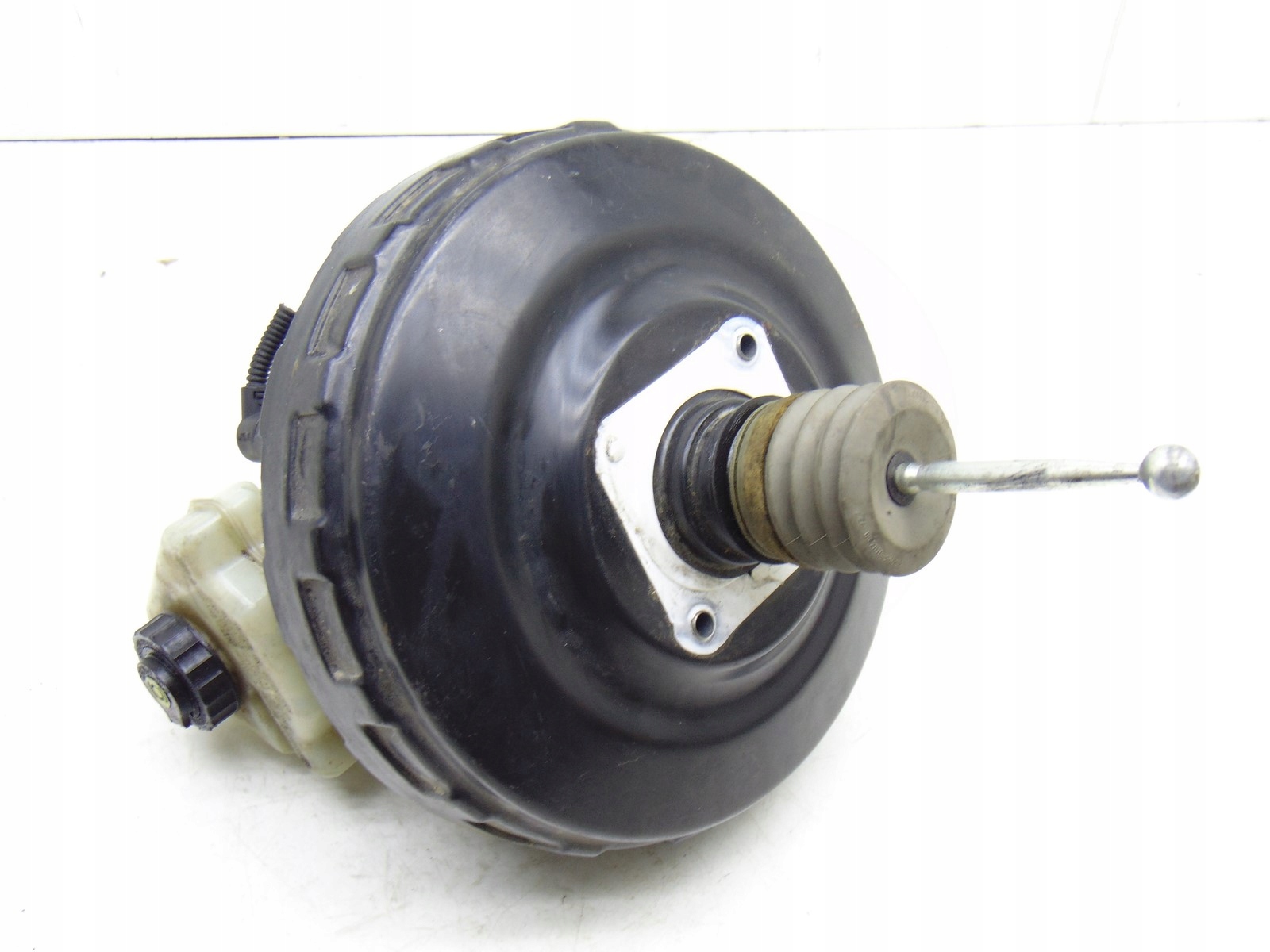 Гальмівний циліндр сервоприводу AUDI Q7 4L TDI 7L8612101A UK