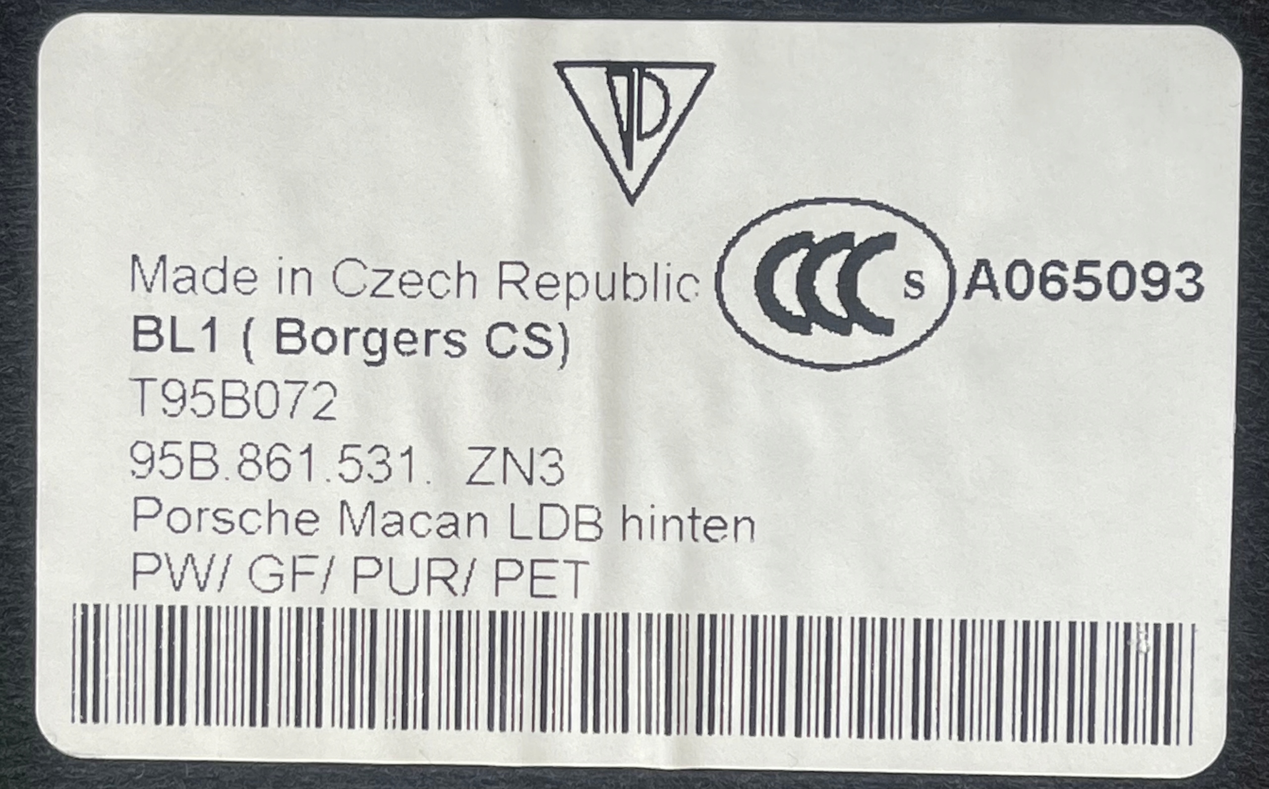 PORSCHE MACAN S 2015 floor boot mats 95B861531