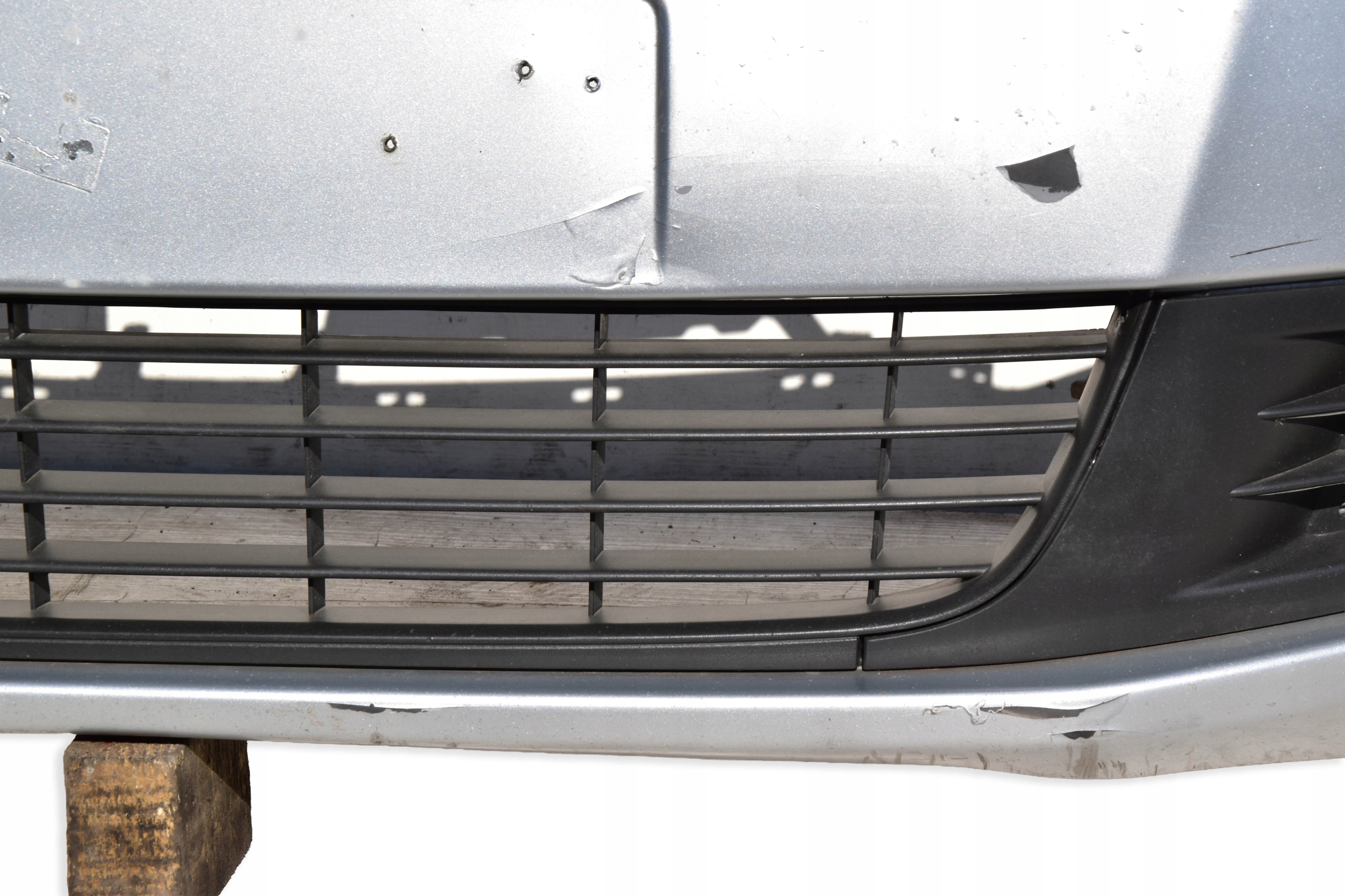 Stoßstange vorne VOLKSWAGEN GOLF VI 2008-2012 LA7W