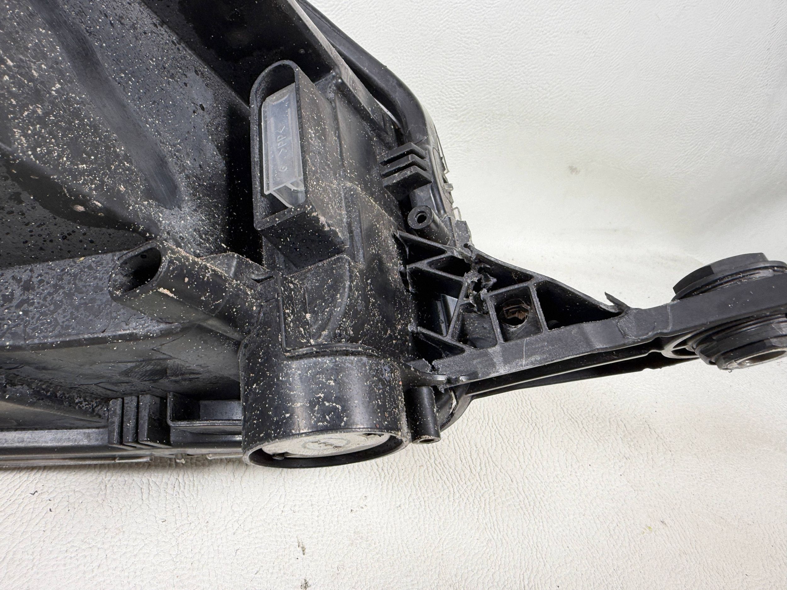 Skoda Rapid Lift 17- bixenon left 5jb941015c