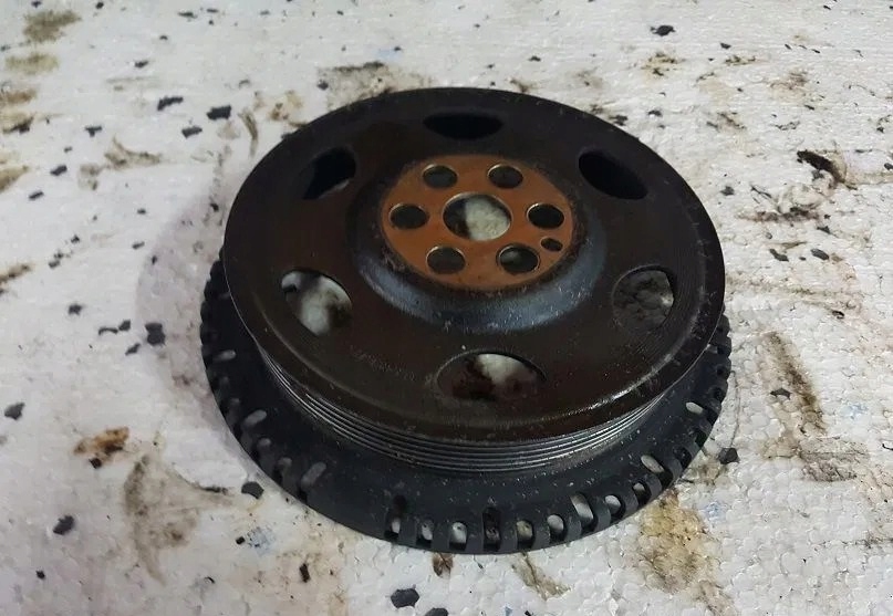 Демпфер вібрації колінчастого вала DAF 45 LF 180 HP E3