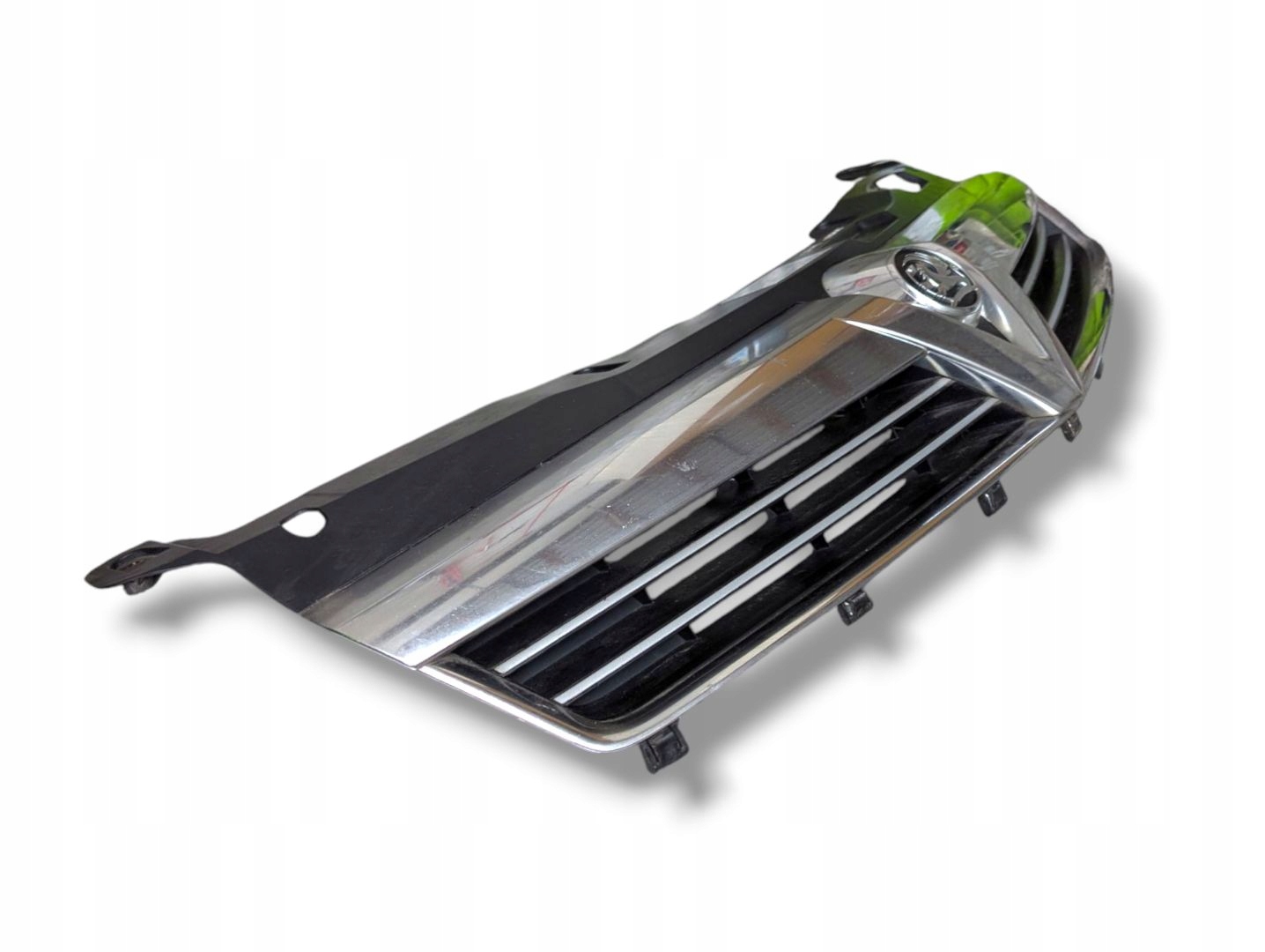 grille radiator Opel Astra H facelift 2007 13225791