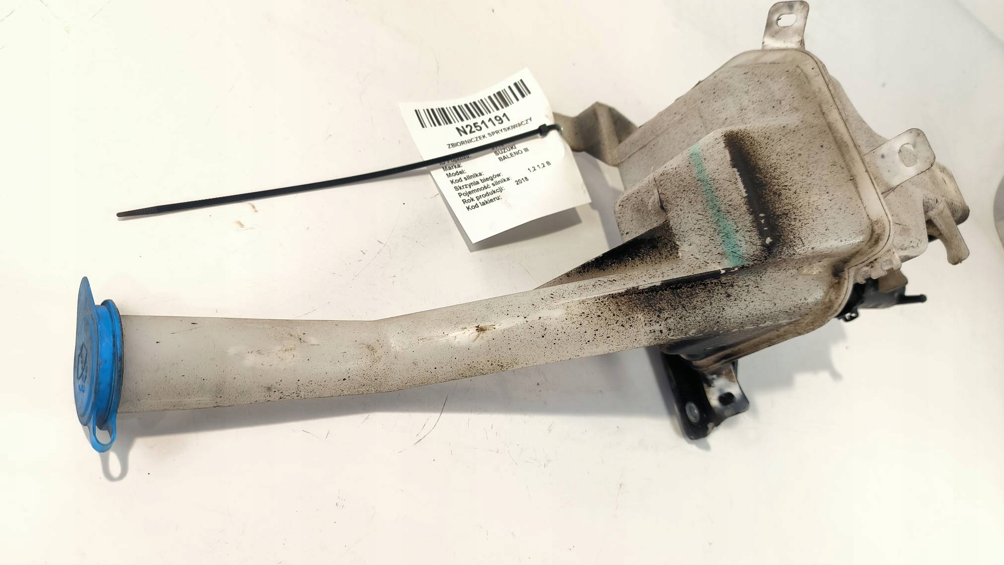 washer fluid tank SUZUKI BALENO III