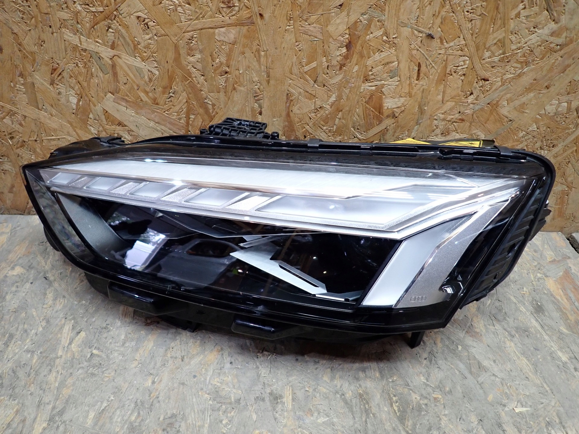 light left REFLEKTOR left FULL LED MATRIX LASER AUDI A5 8W6 LIFT 8W6941085