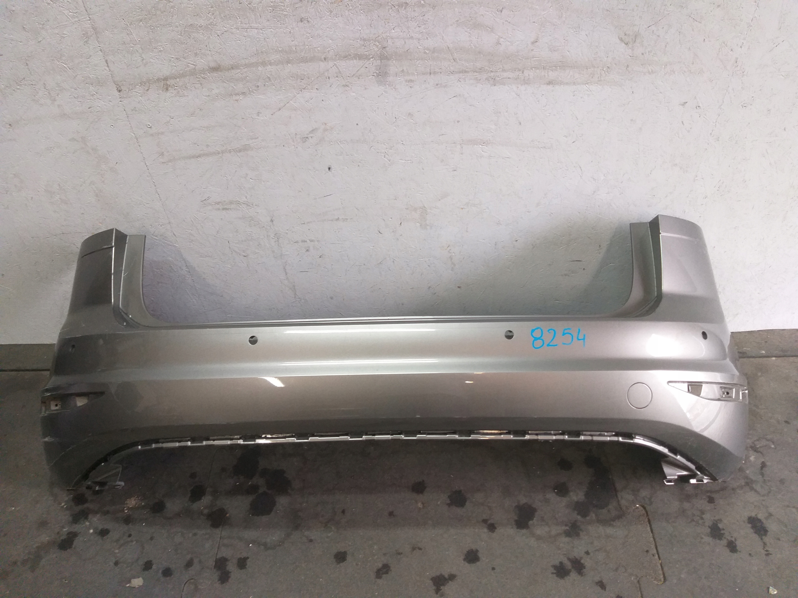 BUMPER REAR PART VW SPORTSVAN 510
