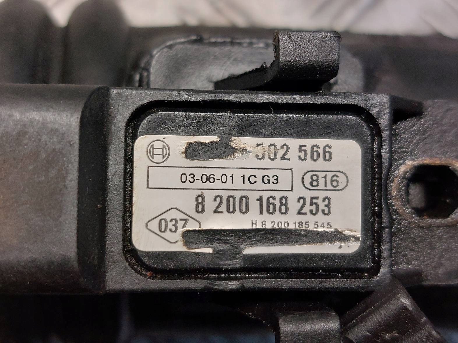 trouba intercoolera + MAPSENSOR LAGUNA II 2.2 DCI 8200177586