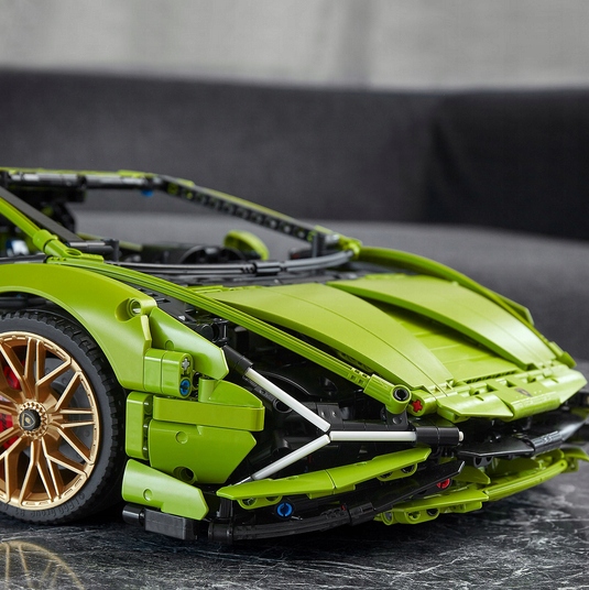 LEGO Technic Lamborghini Sián FKP 37 LAMBO Wiek dziecka 3 m +