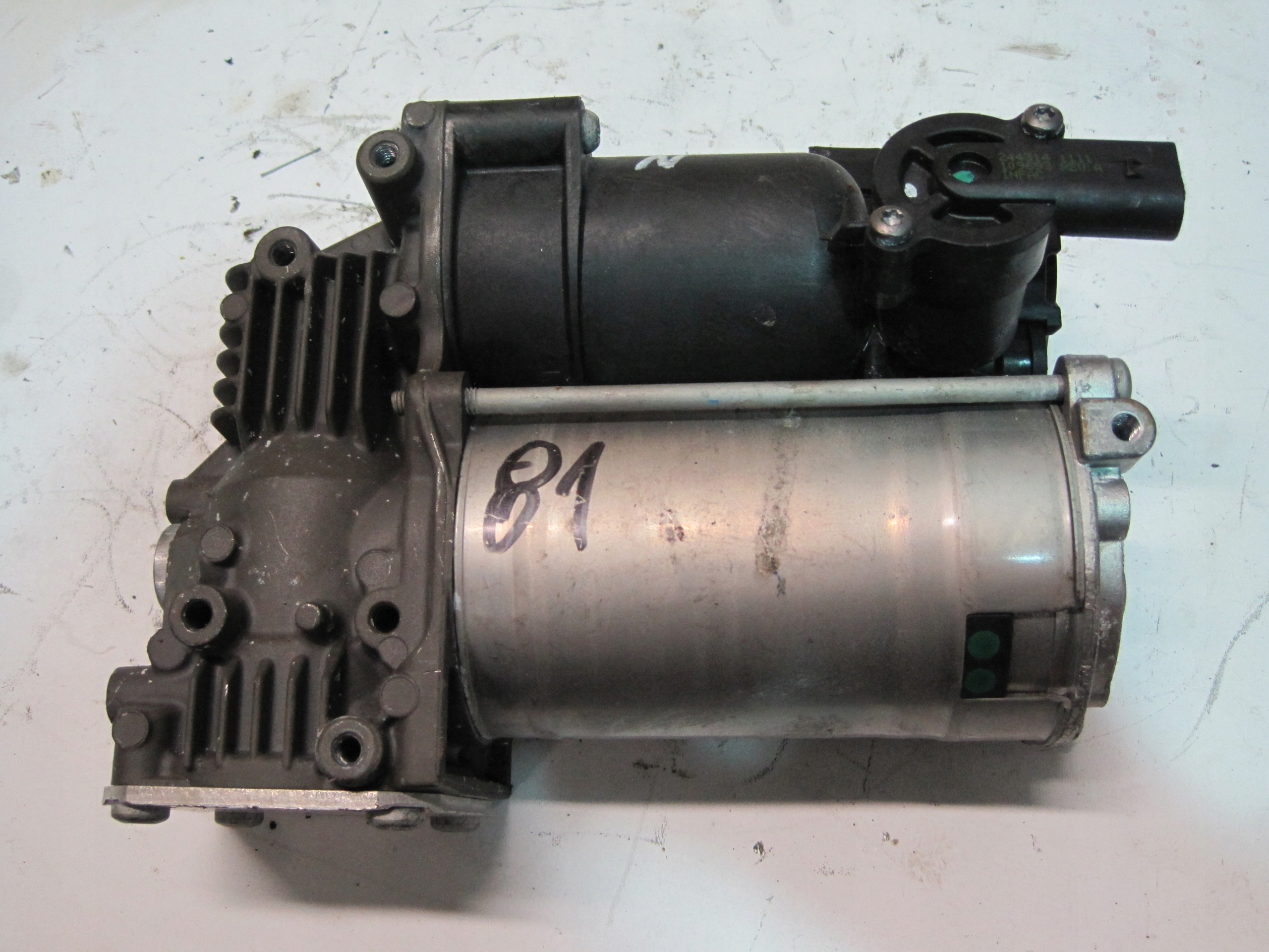 pump springing Land Rover Discovery Sport 96277033209
