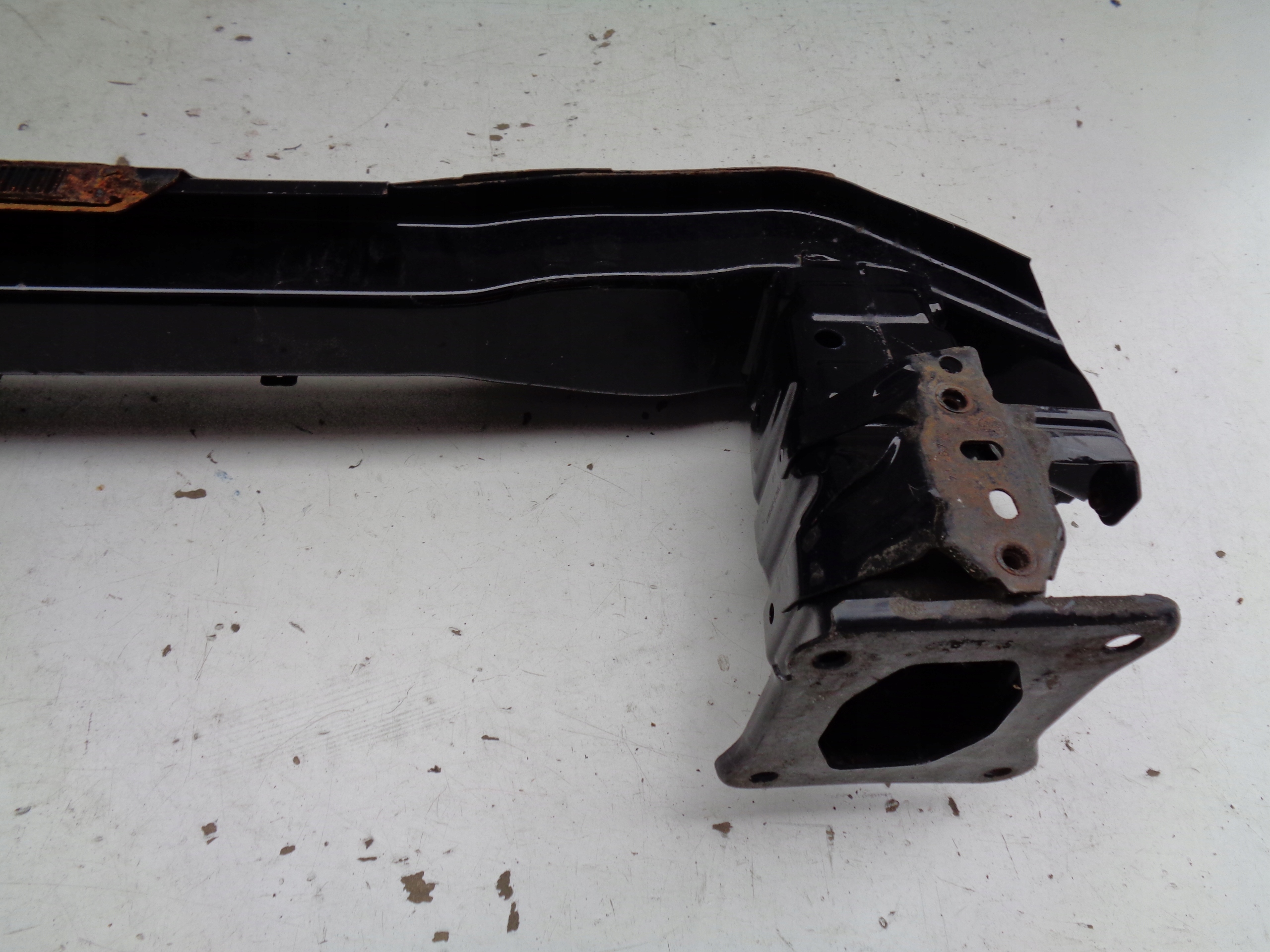 pillar bumper support front FORD FOCUS MK3 14- LIFT
