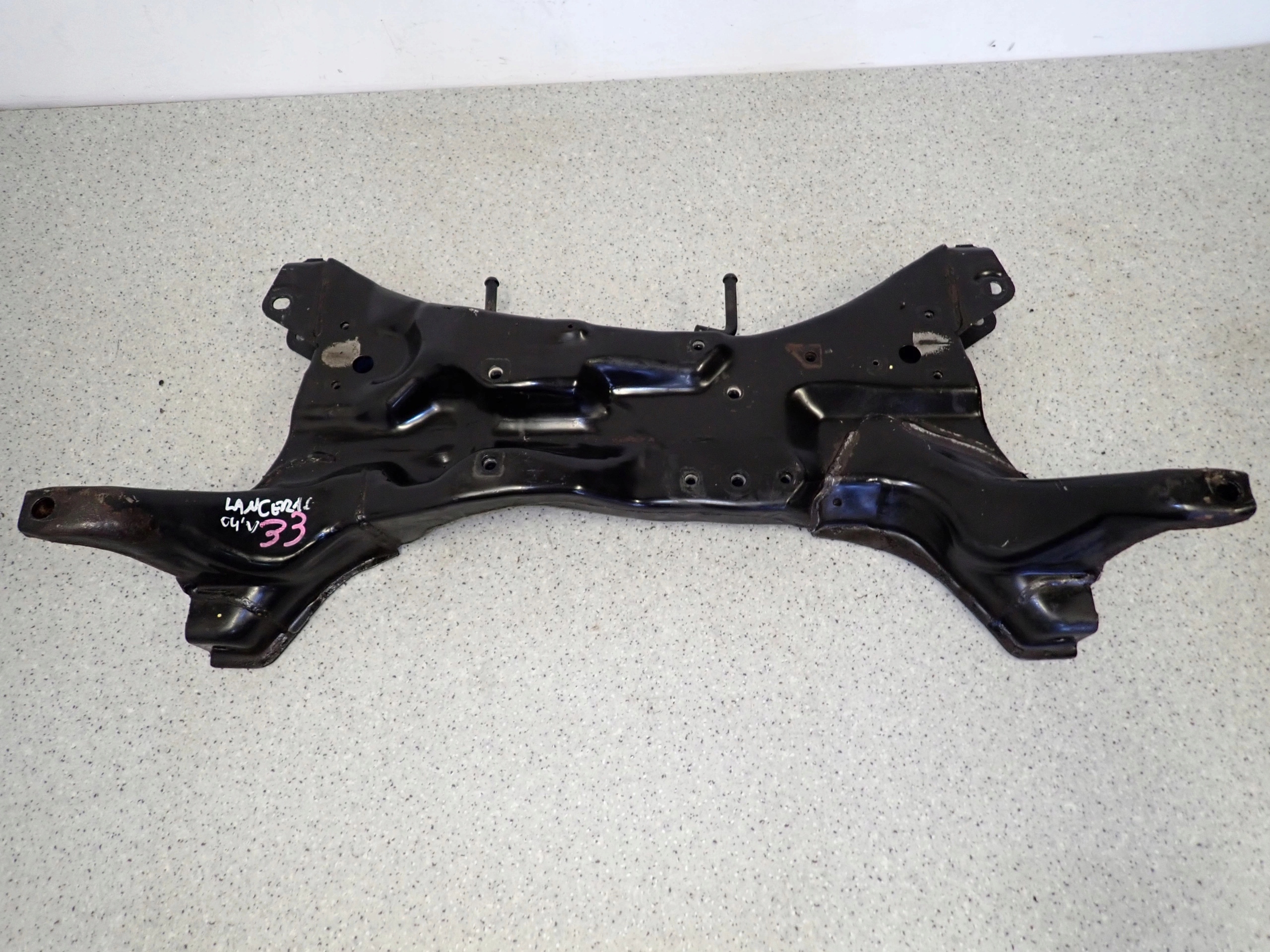 MITSUBISHI LANCER 03-07 SANKI SILNIKA BELKA ZAWIESZENIA