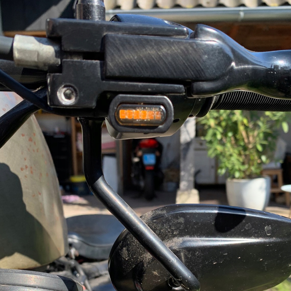 Harley Softail Dyna Sportster Wskaźnik LED 2SZT Numer katalogowy części 52010584012