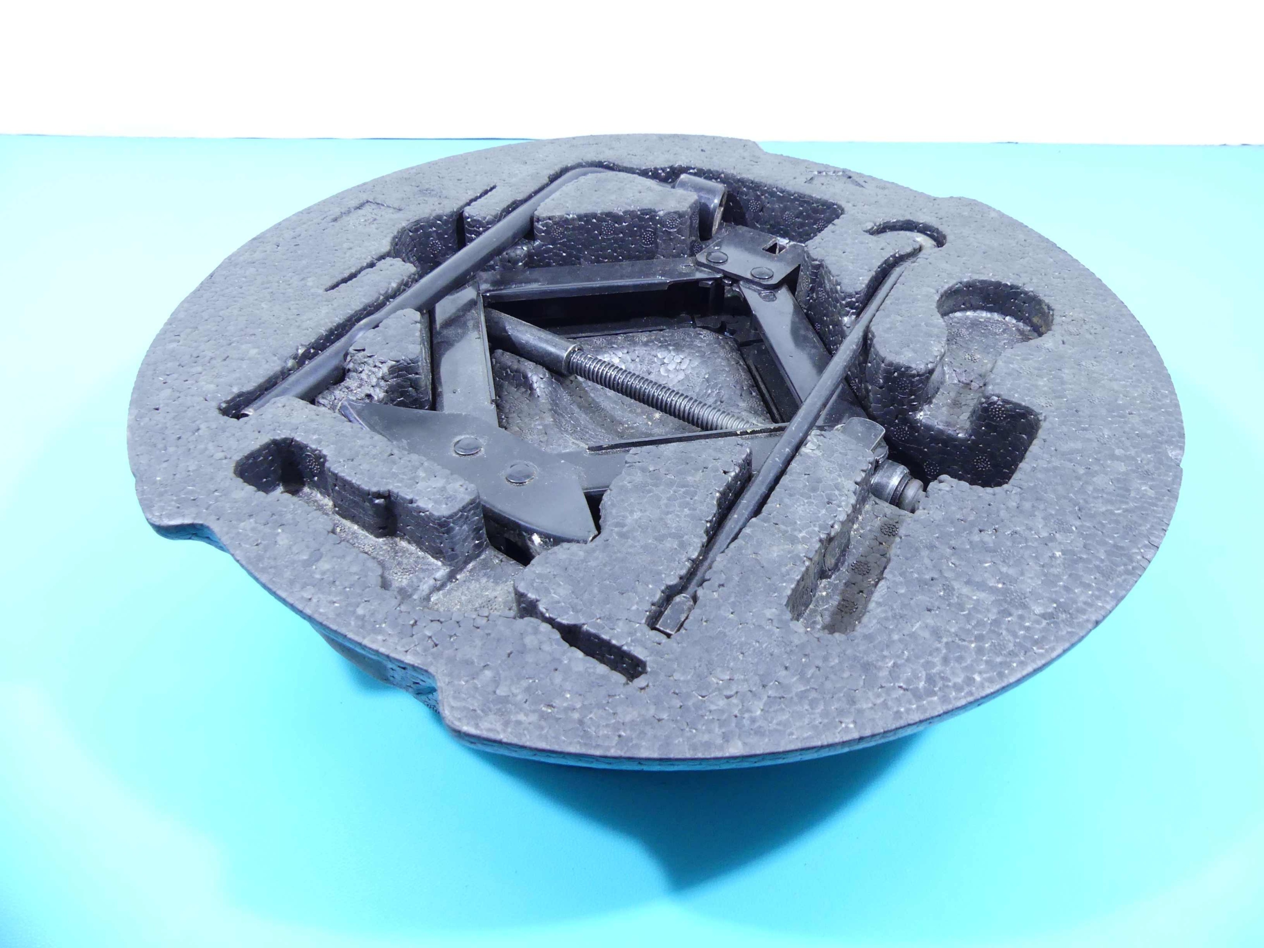 LEWAREK PODNOŚNIK TRAPEZOWY KIA CEED I 06-