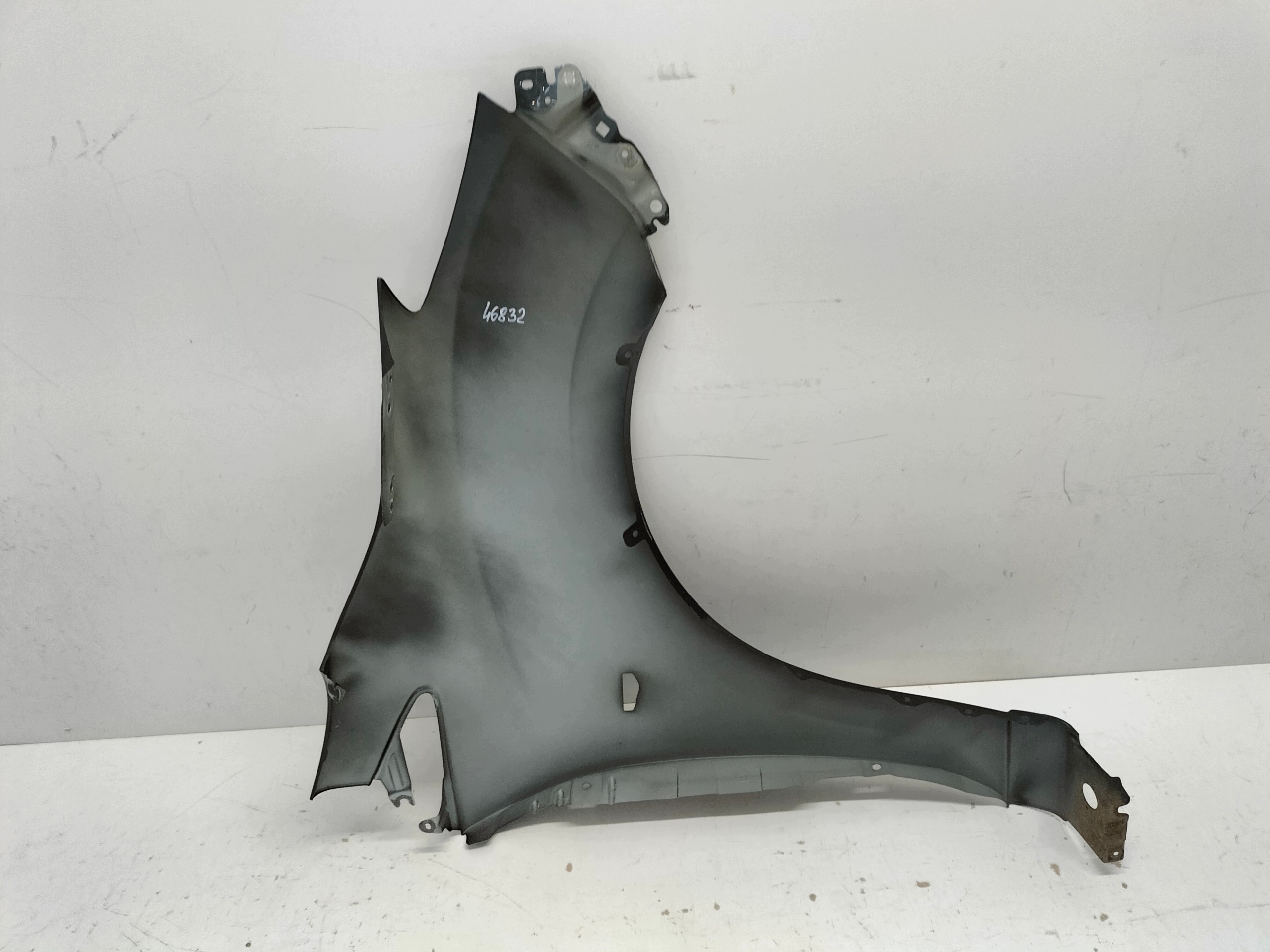 fender front front left MAZDA 5 V CW 10
