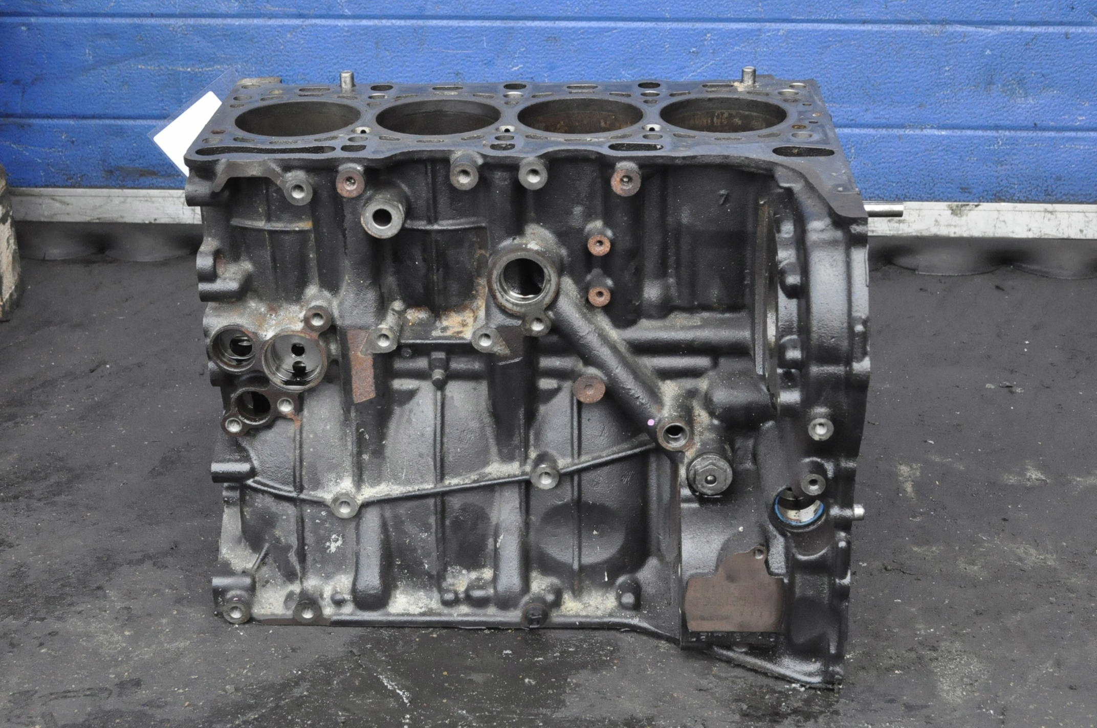 MERCEDES KLASA C W205 2.2 CDI 170KM BLOK SILNIKA 651921 R6510111501