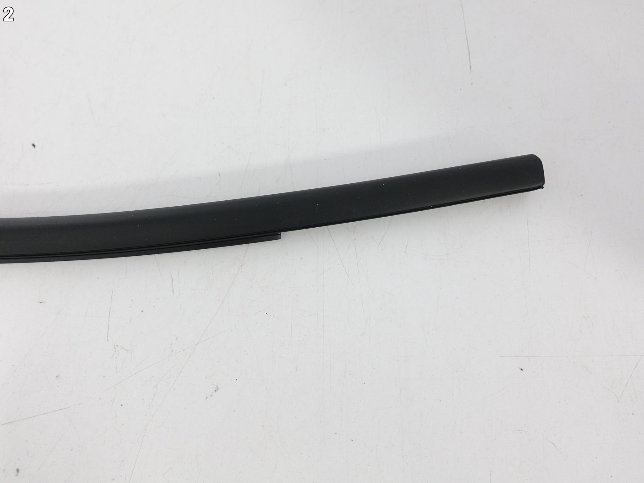 JEEP COMPASS II LIFT 16- moulding dust gasket windows left rear part