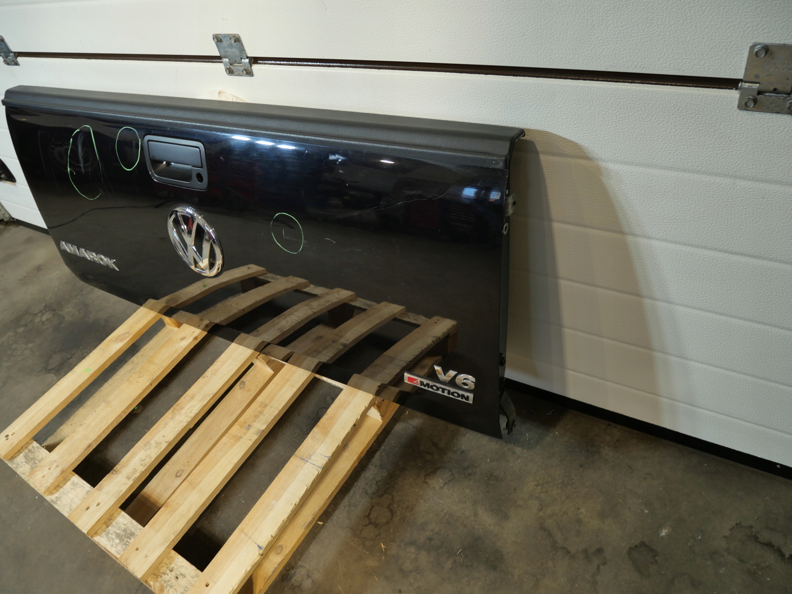 VW AMAROK heckklappe kofferraumdeckel Abdeckung heck