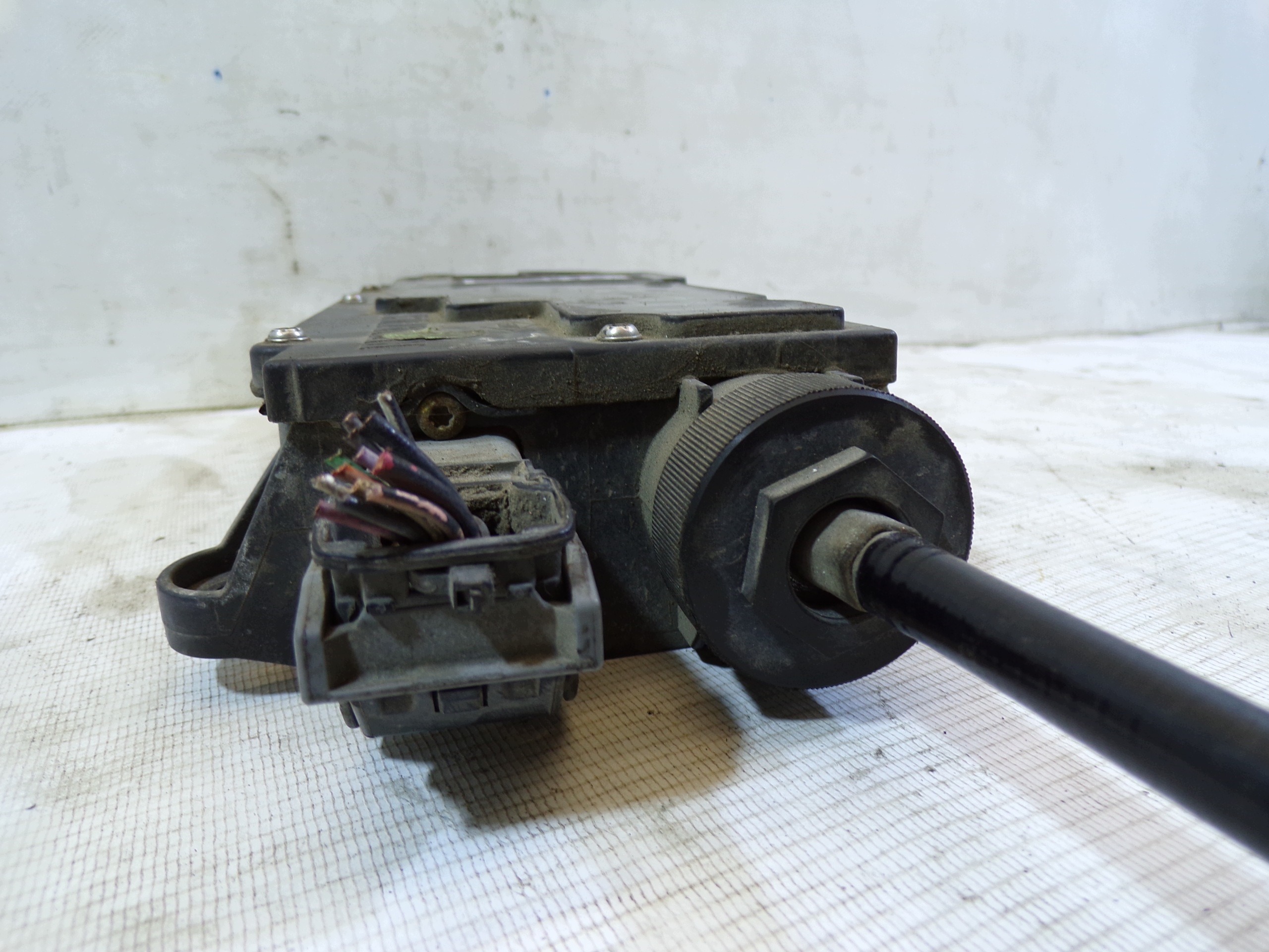 brake electric electrical RENAULT ESPACE 4 IV 8200418646B