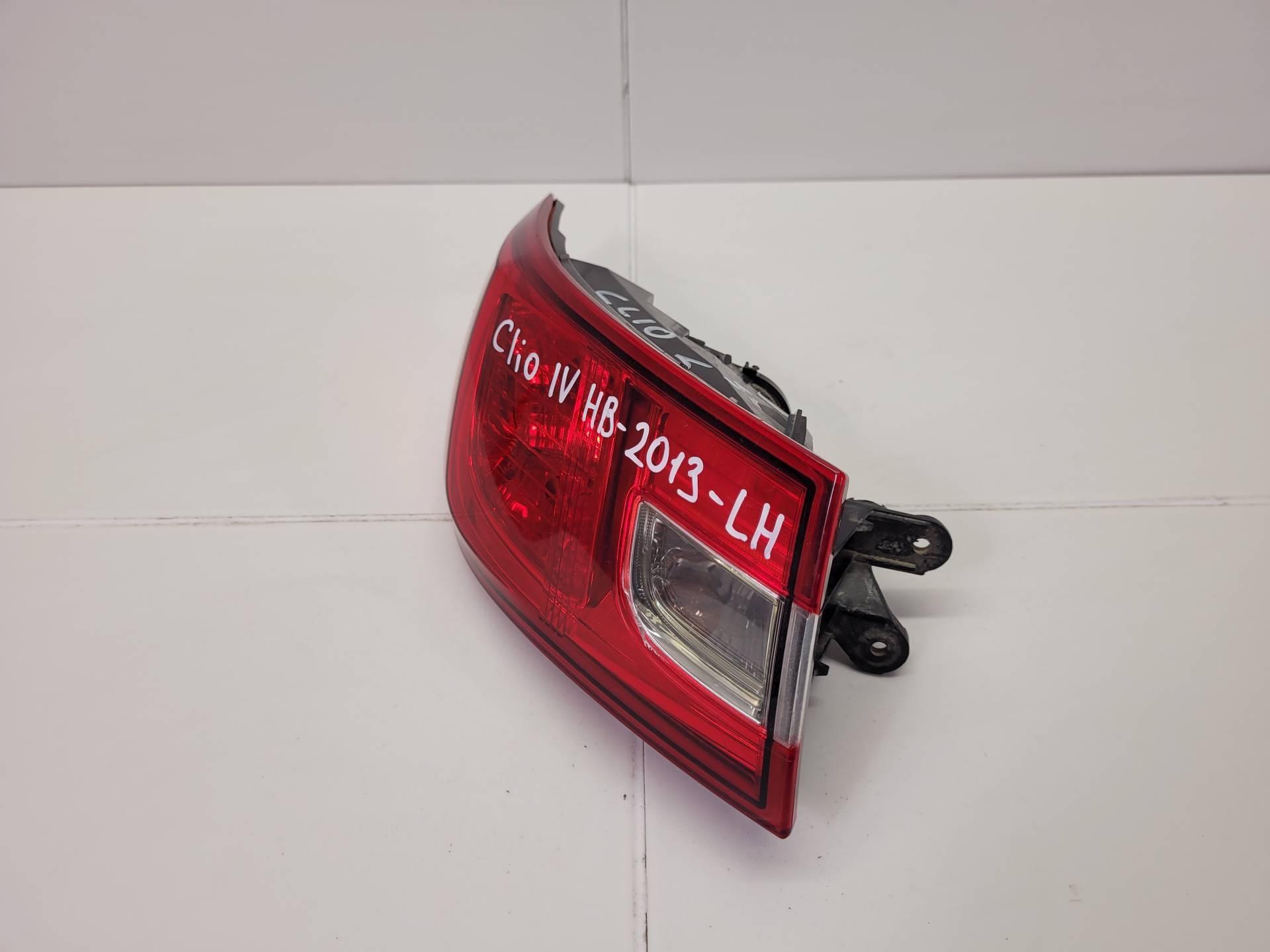 light rear left side Renault Clio 4 facelift 2019 265554091R