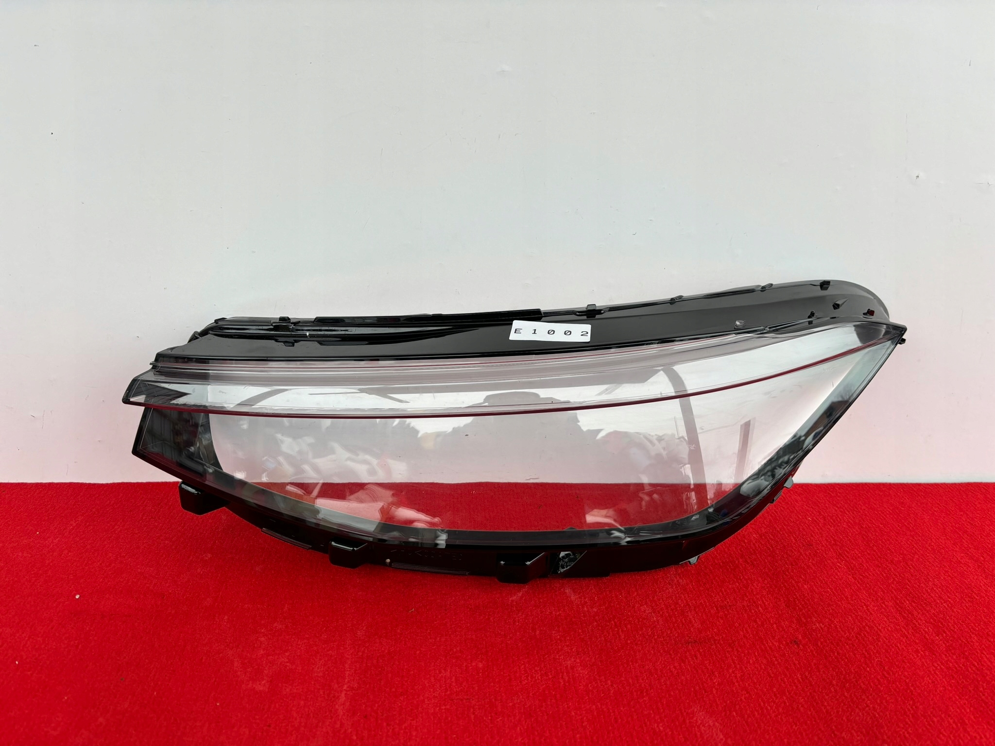 VW PASSAT B9 left light front KLOSZ SZKLO VALEO E1002