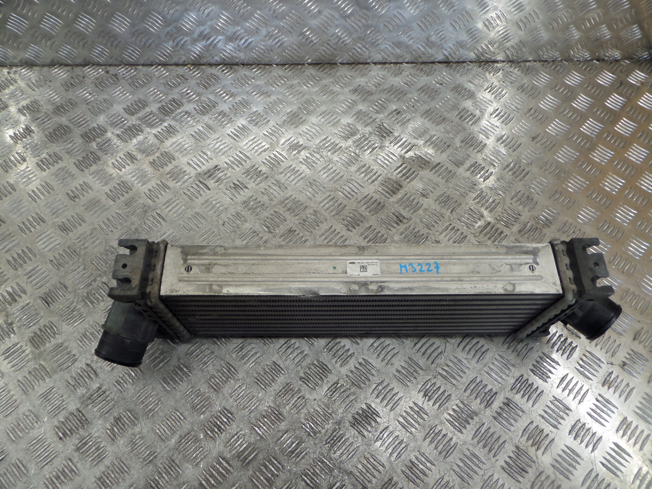 Ford OE GK21-6K775-AE Kühler luft