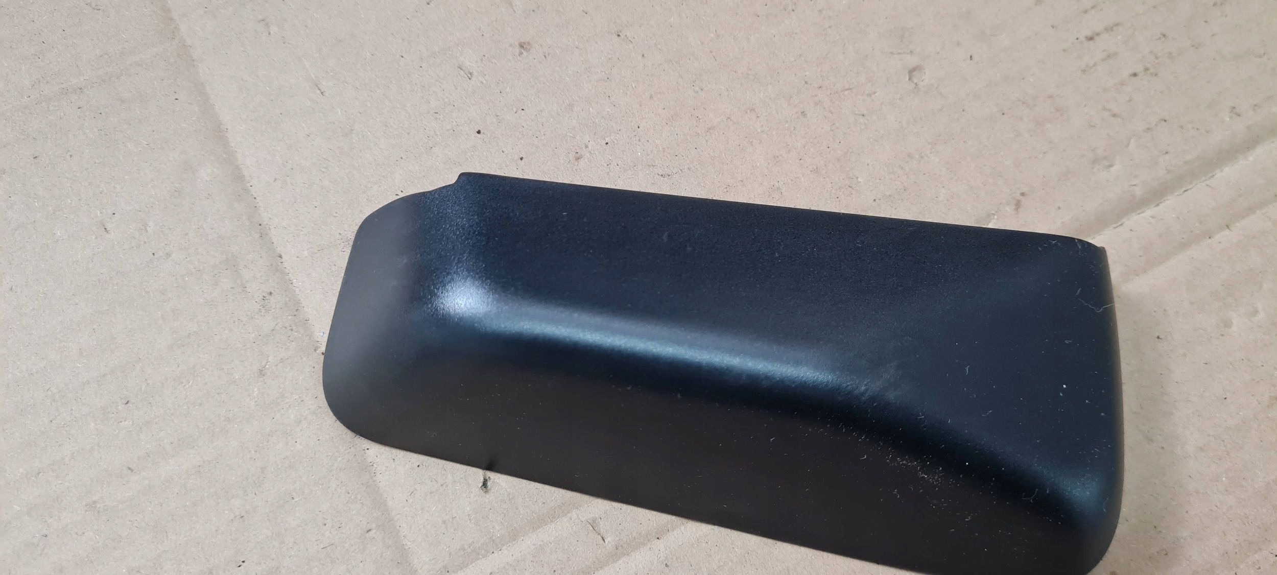 A6 C8 4K cover spoiler lights right rear part KOMBI 4K9945256