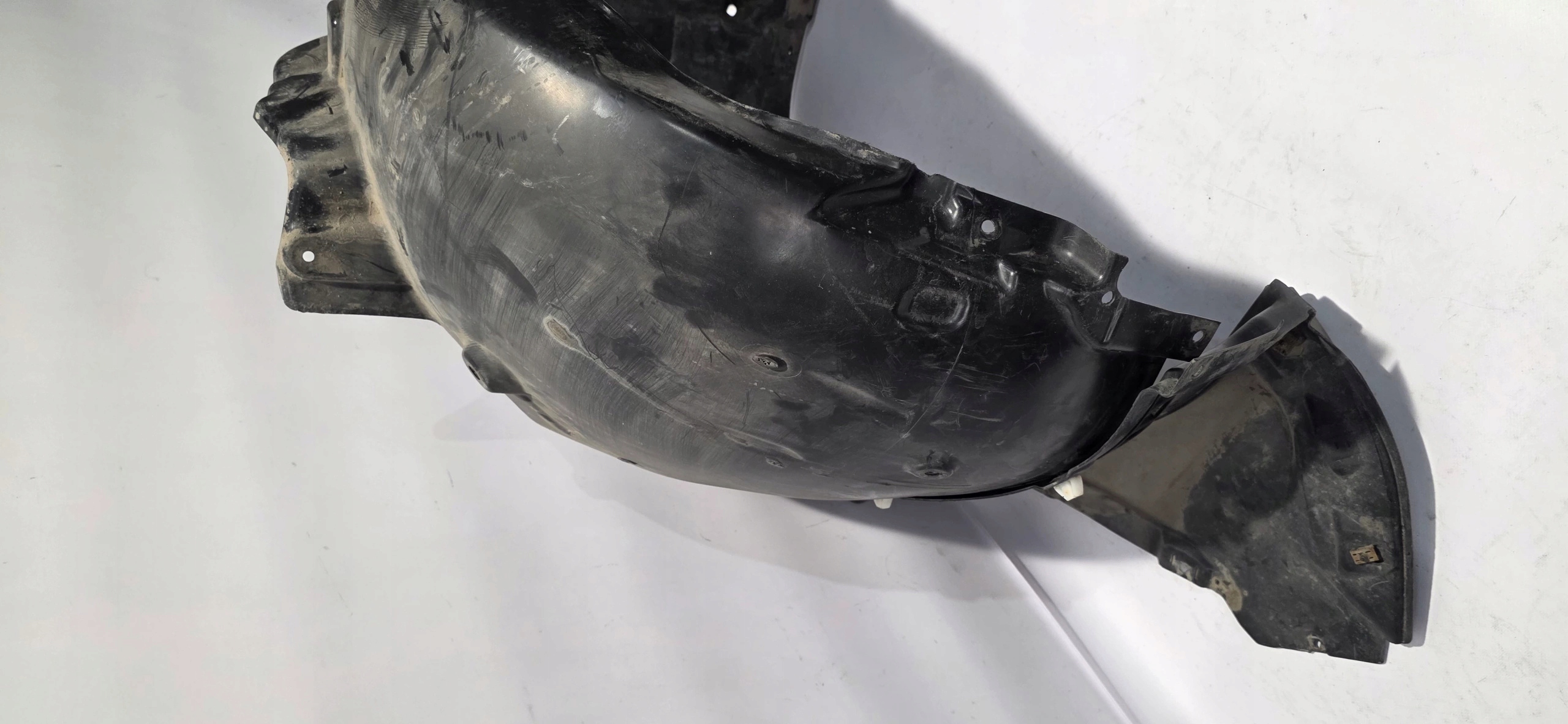 mudguard left front AUDI A4 B9 original 8W0821171G
