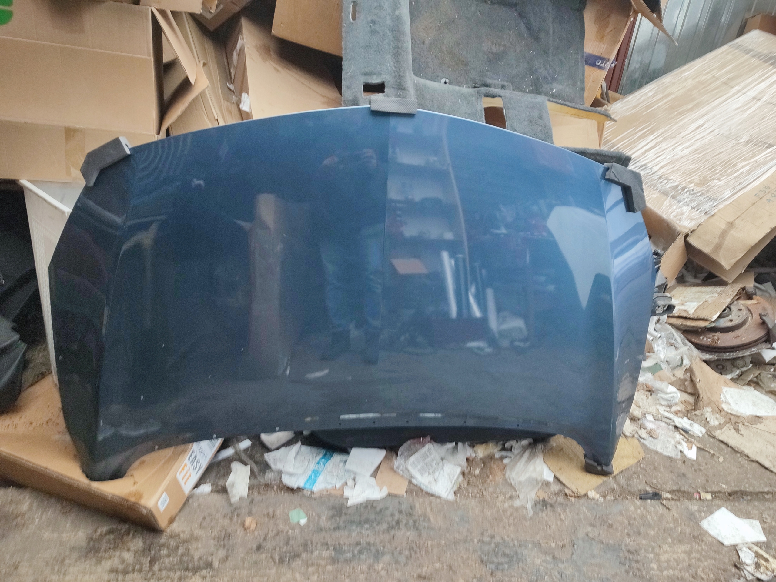 Capot opel astra j z22a rysa 1