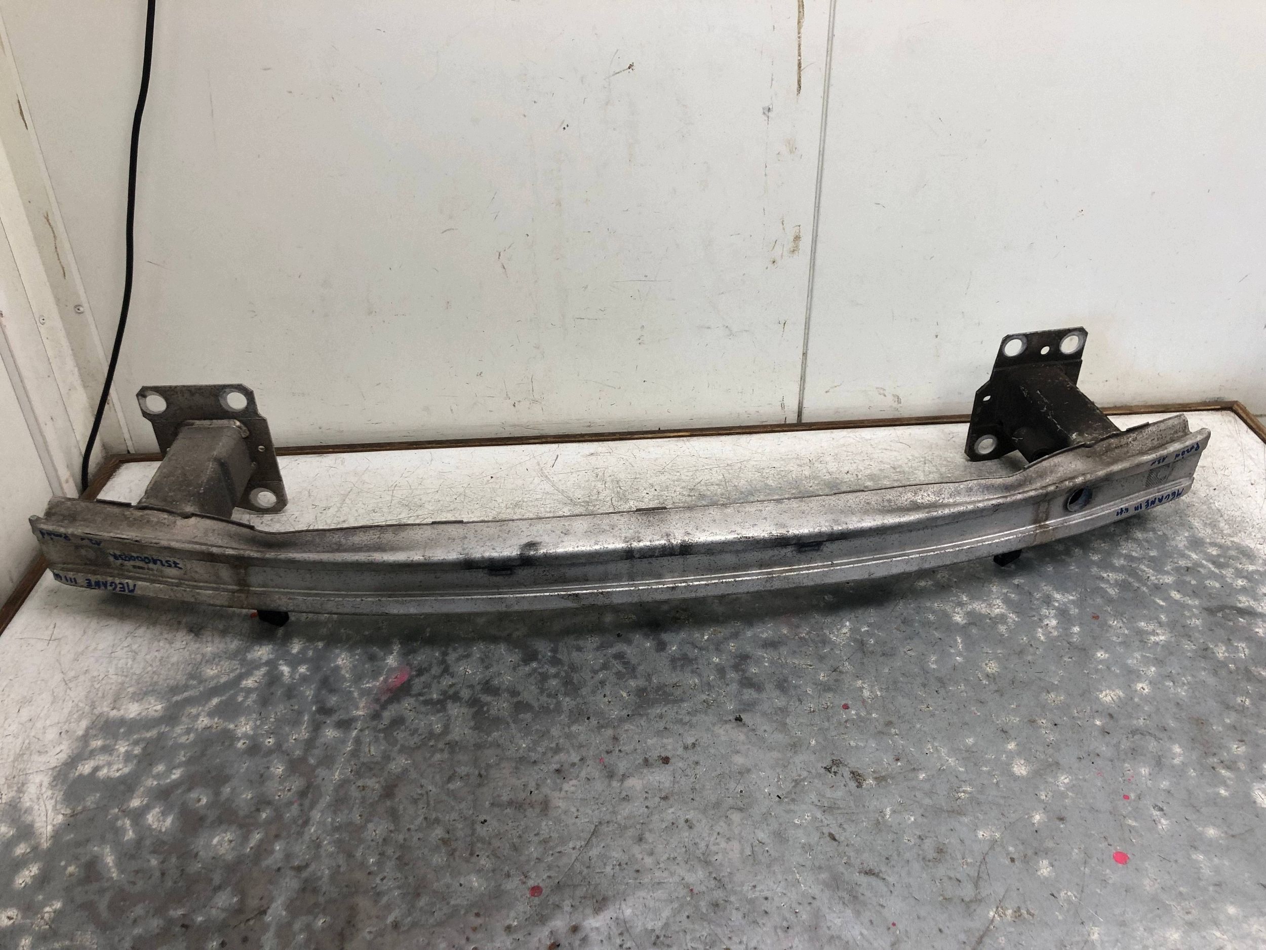 bumper support front RENAULT MEGANE III KOMBI LIFT 752100003R