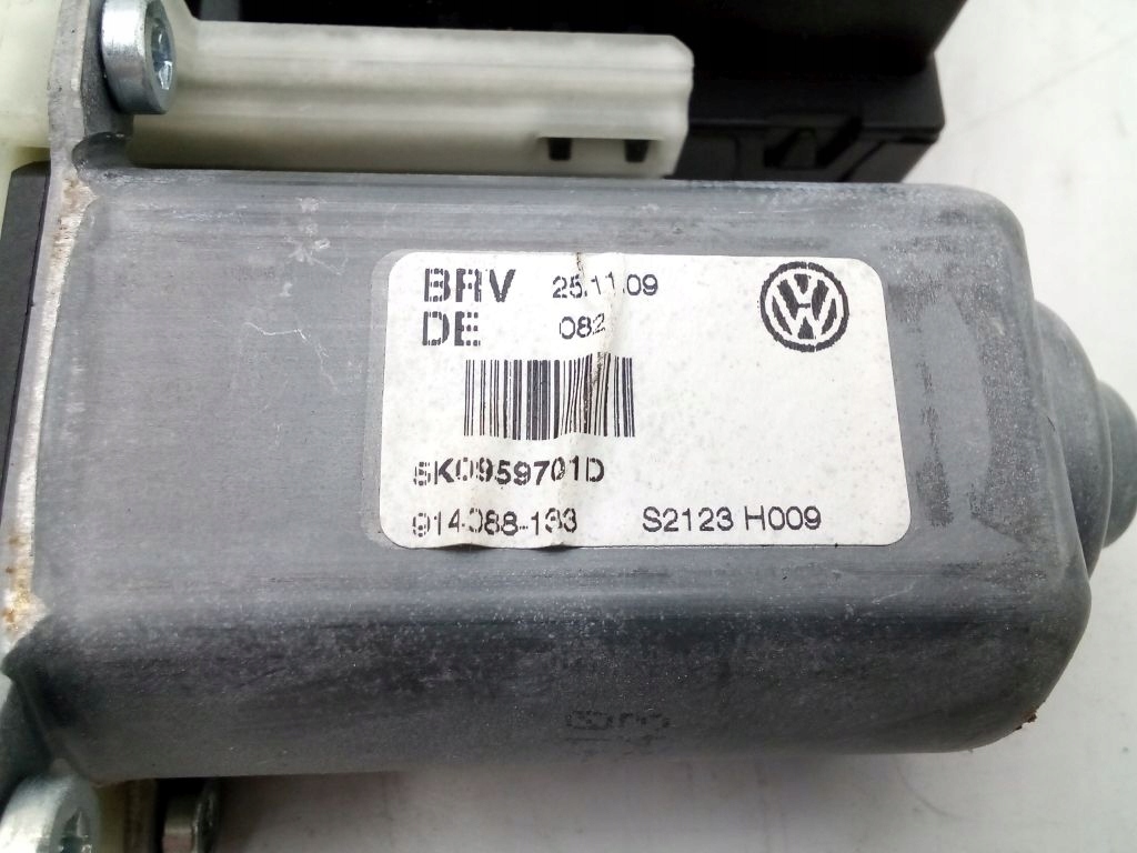 VW Golf VI 6 module mini motor windows left front front 5K0959701D