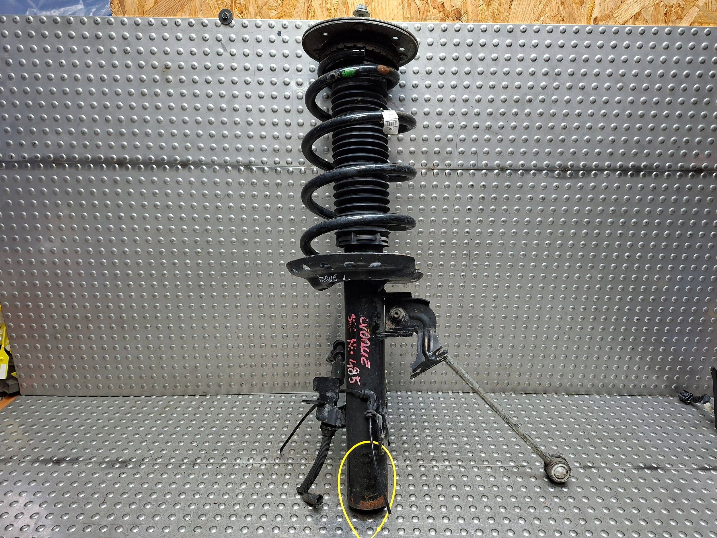 shock absorber left front RANGE ROVER EVOQUE and LIFT 16-19 GJ32-18K001-AA