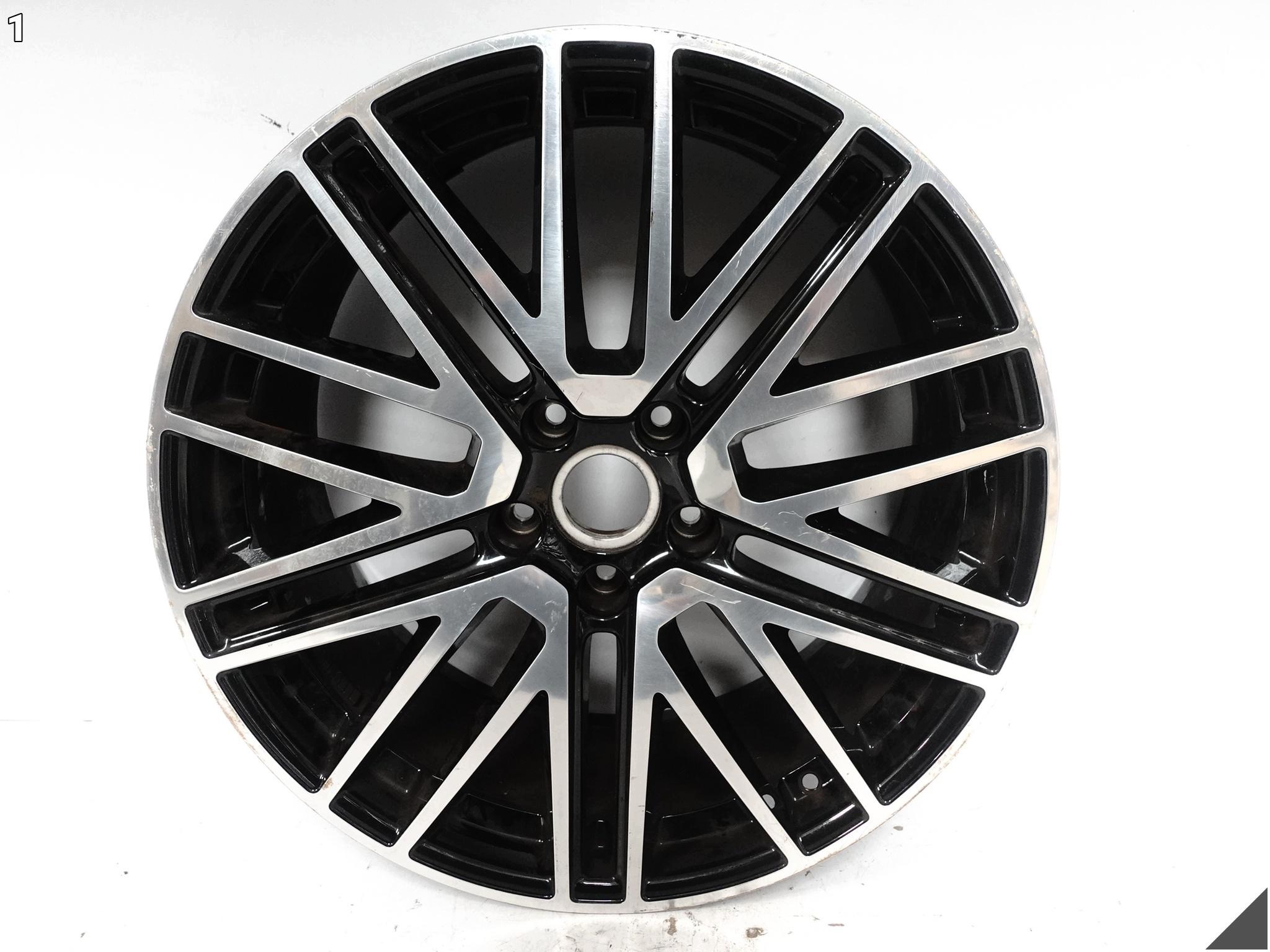 PORSCHE CAYENNE 9Y0 E3 TURBO design disk disk 10Jx22 ET48 5x130 QO1