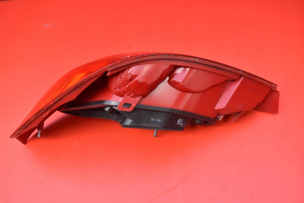light left rear part rear 9680231380-00 PEUGEOT 207 CC 06-09