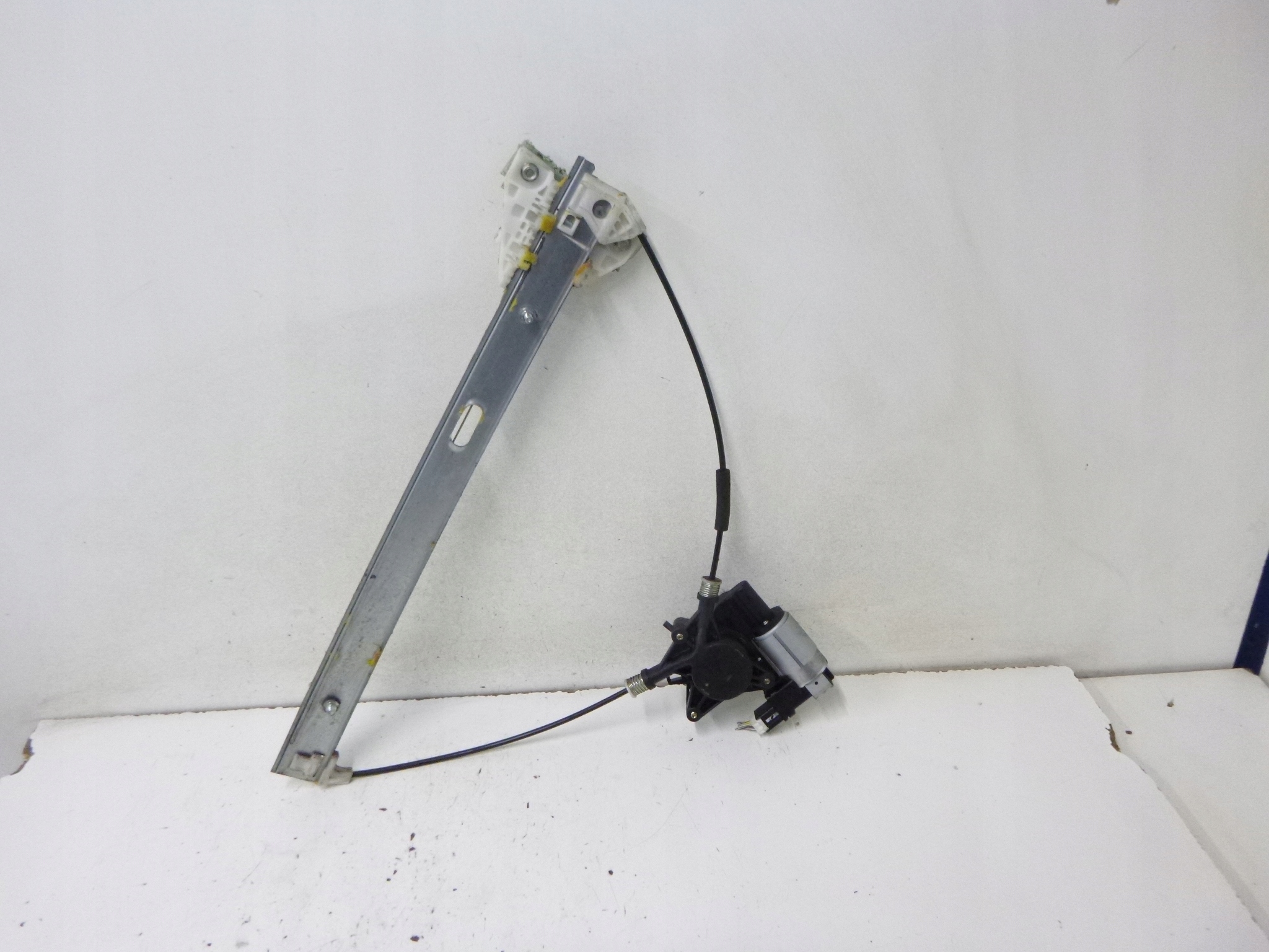 MÉCANISME VITRE AVANT GAUCHE MAZDA 3 03-09R.