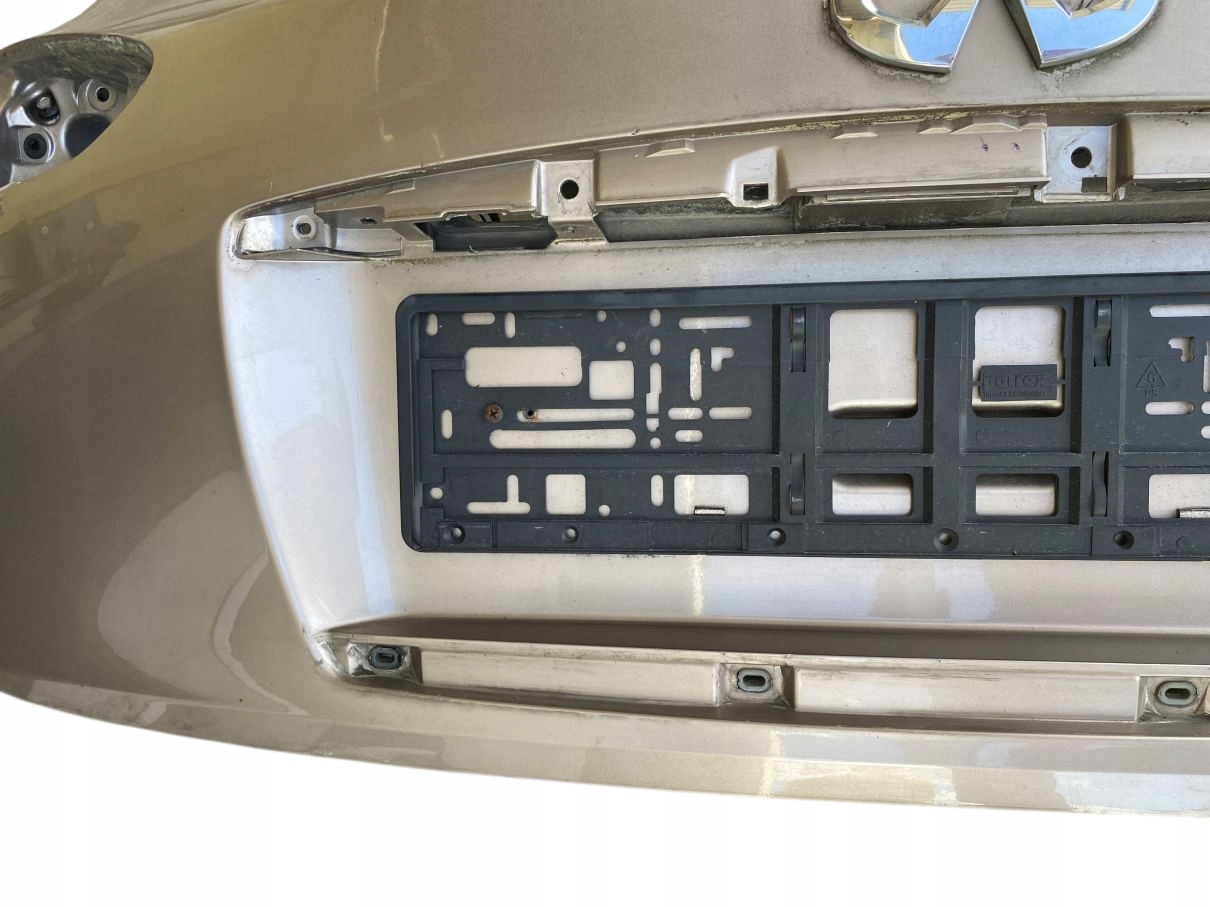 trunk door boot INFINITI EX37