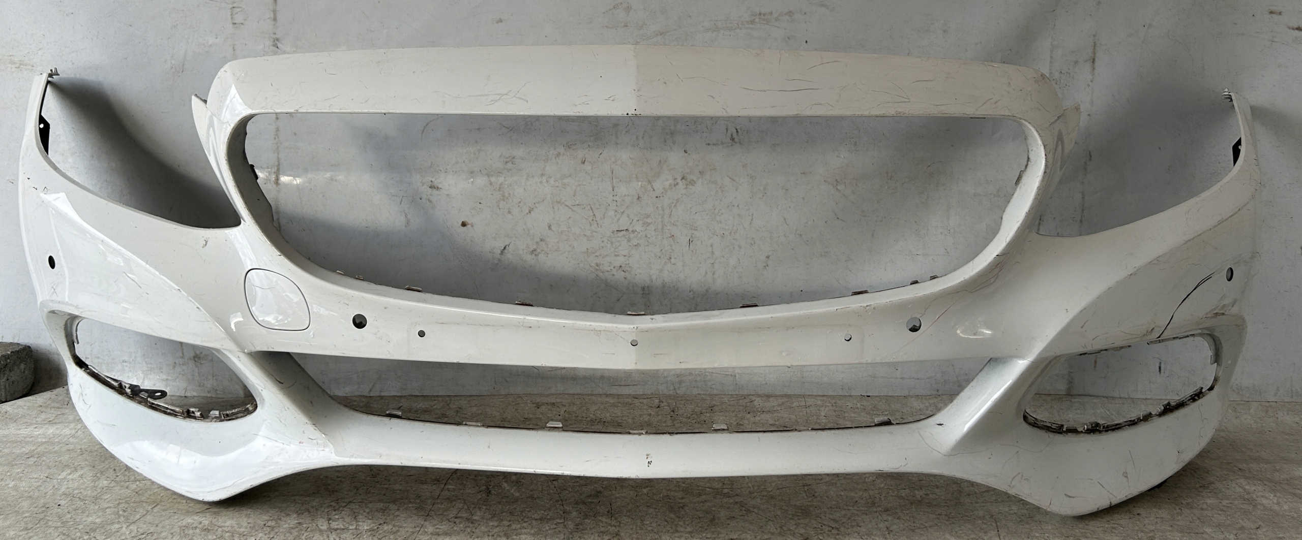 bumper front MERCEDES C-KLASA 205 14- PDC